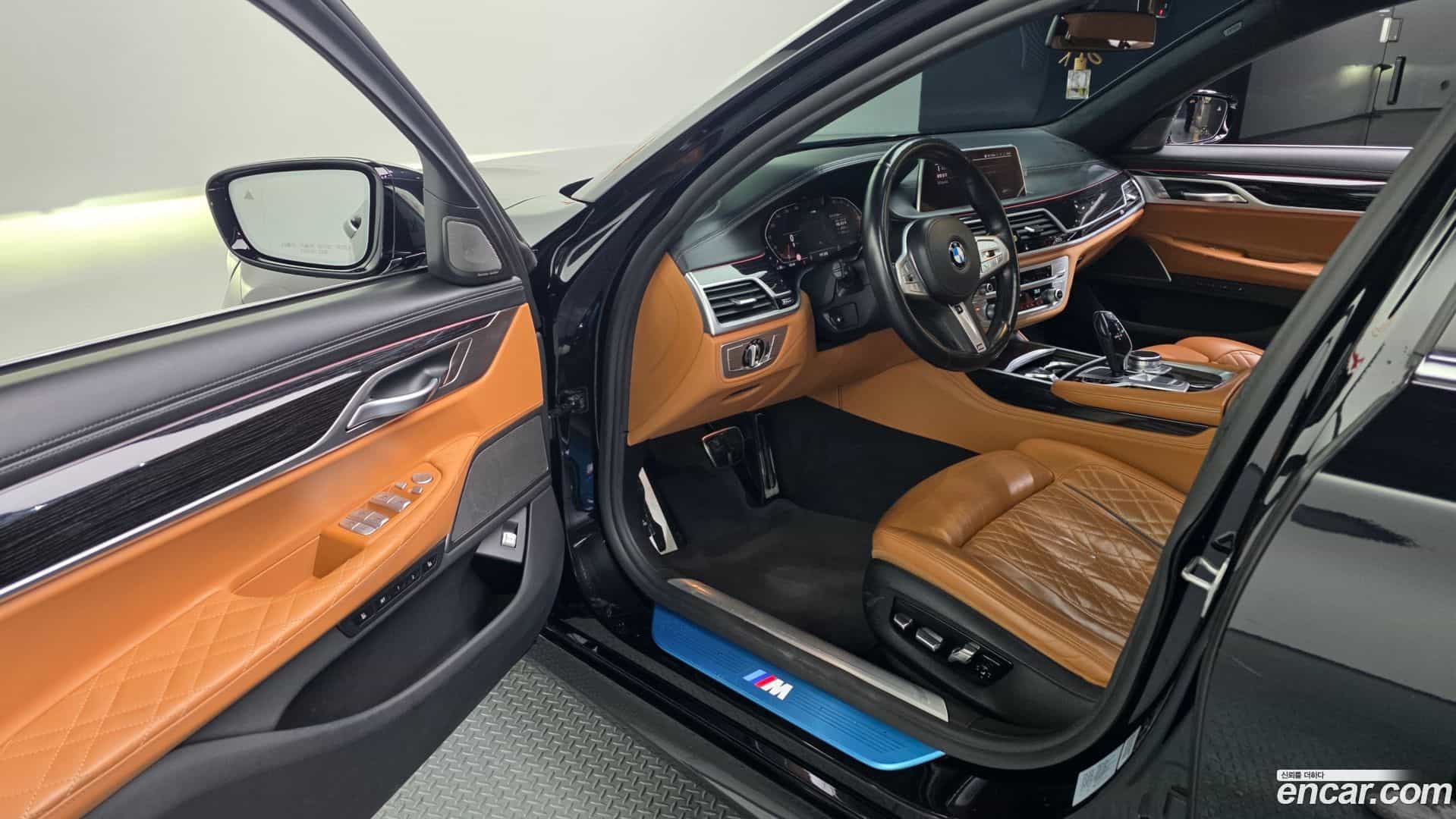 7-Series BMW 2020.11-INNER-010