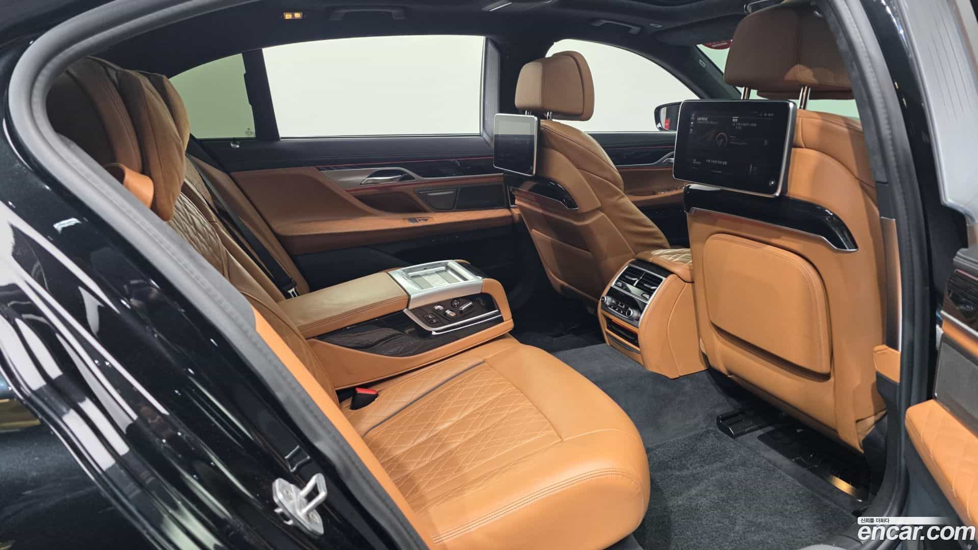 7-Series BMW 2020.11-OPTION-016