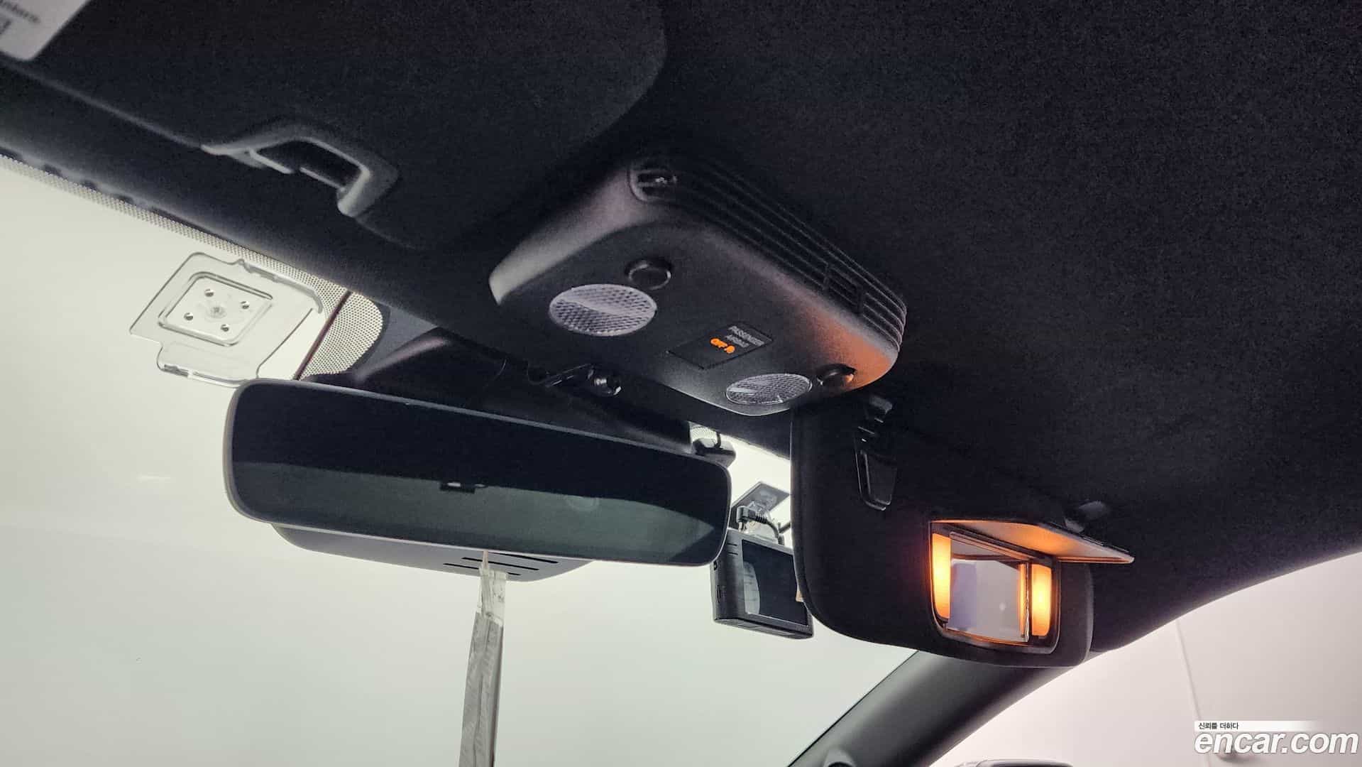 Mustang Ford 2021.11-OPTION-021