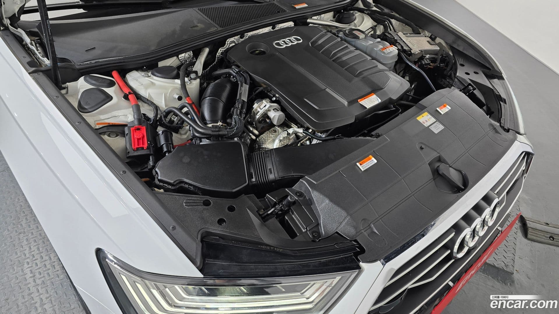 Main__Slider__Photo:A6 Audi 2022.10-5