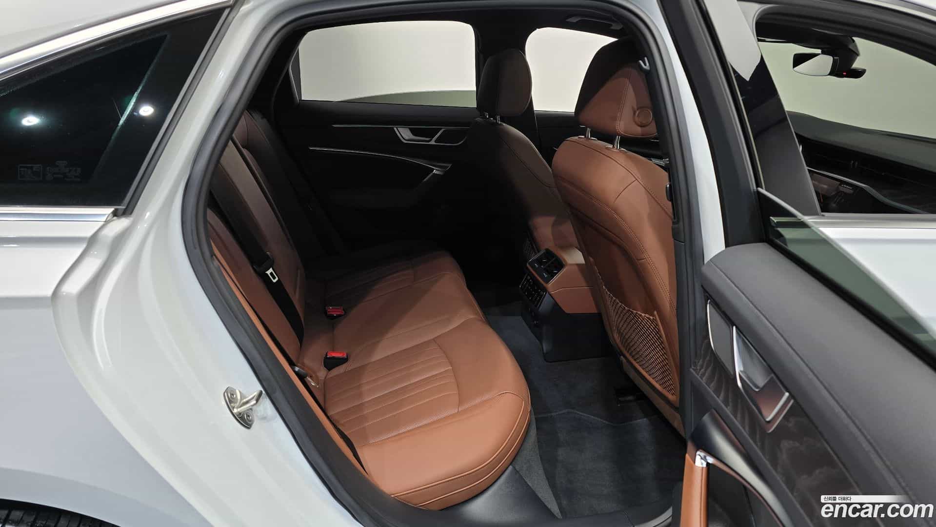 A6 Audi 2022.10-OPTION-016