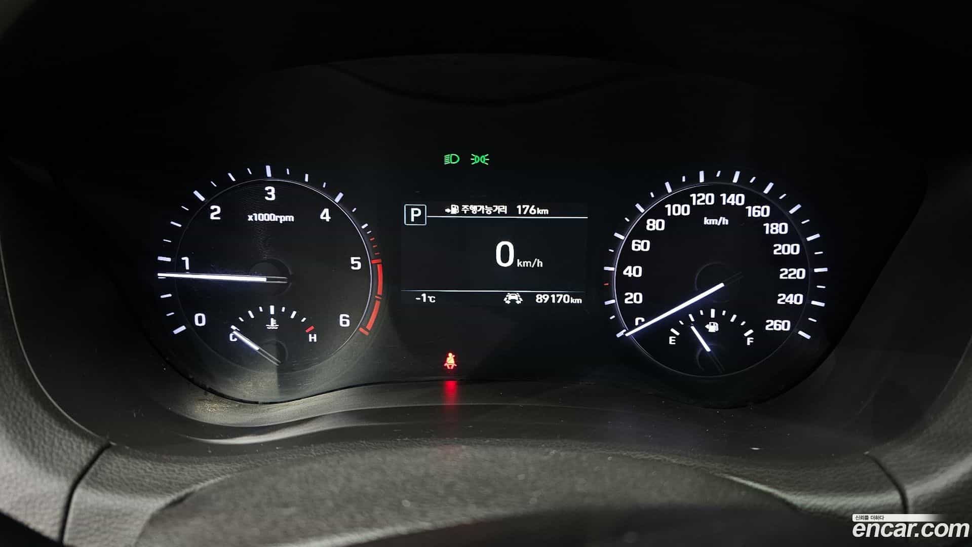 G80 Genesis 2018.11-INNER-008