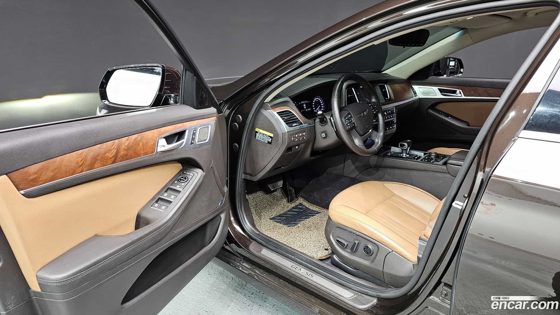 G80 Genesis 2018.11-INNER-010