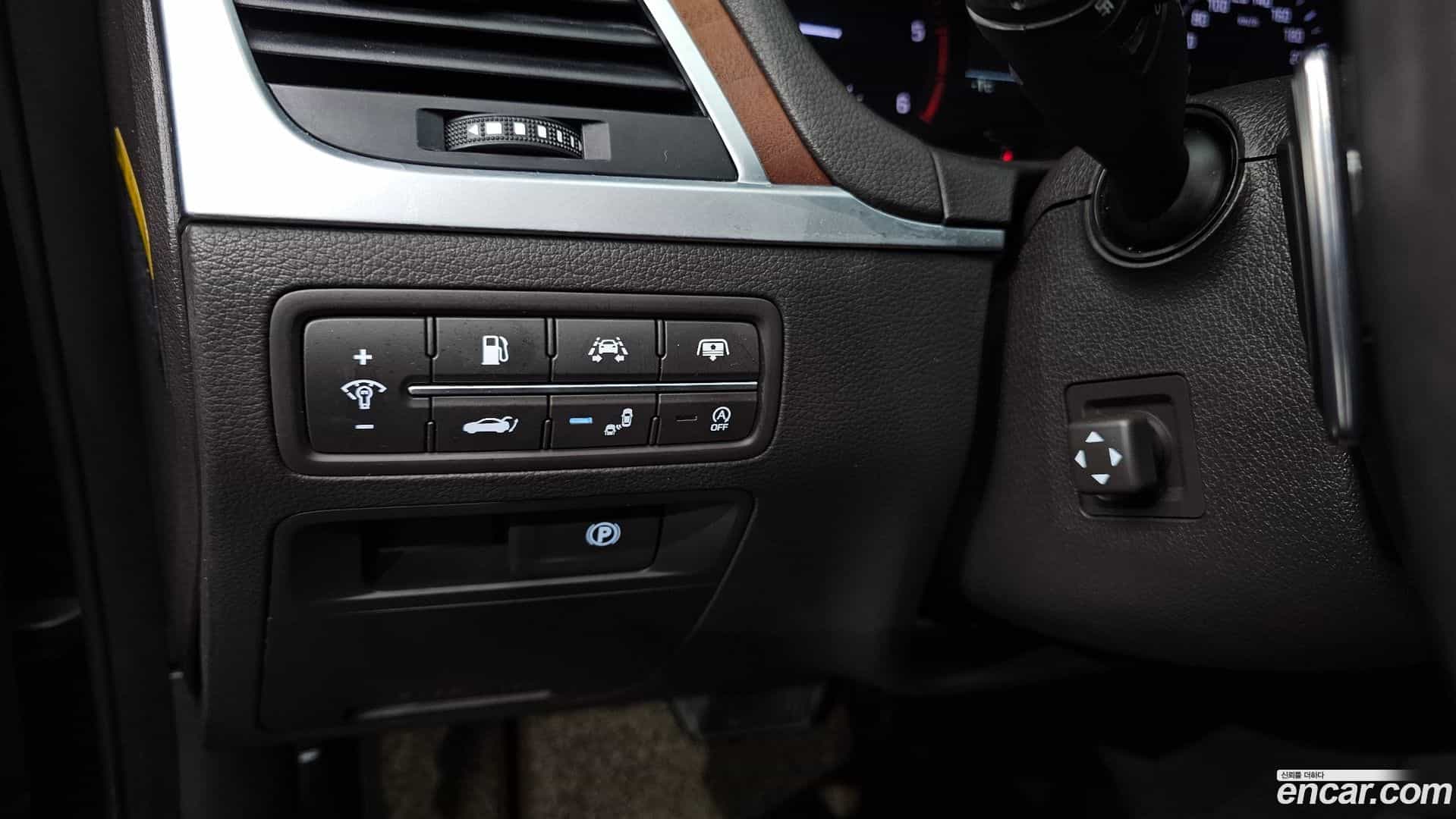 G80 Genesis 2018.11-OPTION-020