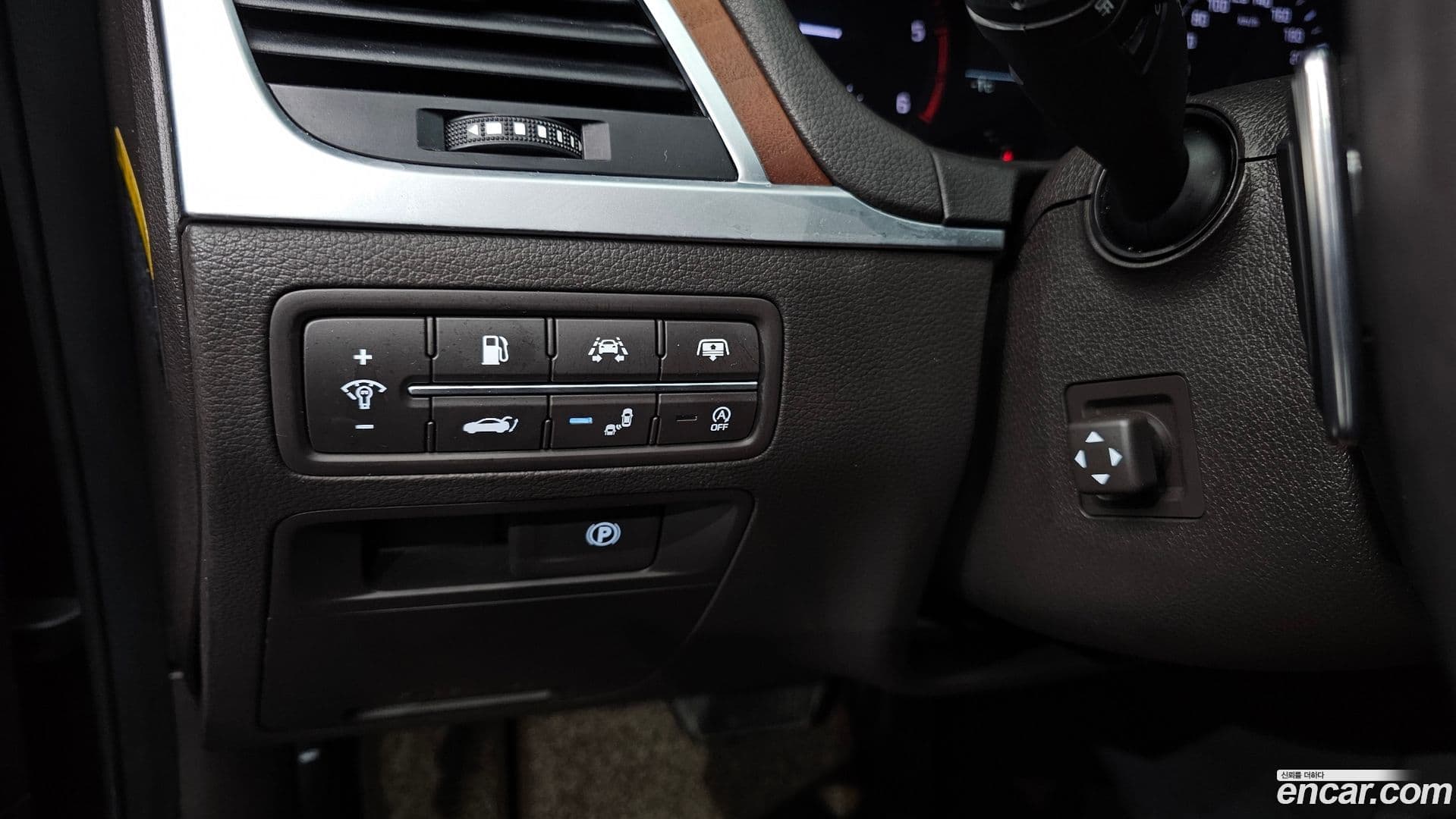 Main__Slider__Photo:G80 Genesis 2018.11-15