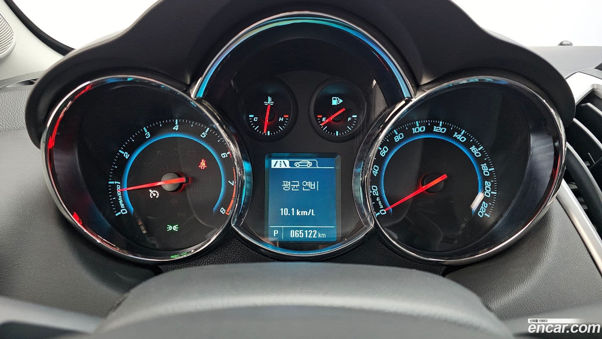 Main__Slider__Photo:Cruze ChevroletGMDaewoo 2015.4-7