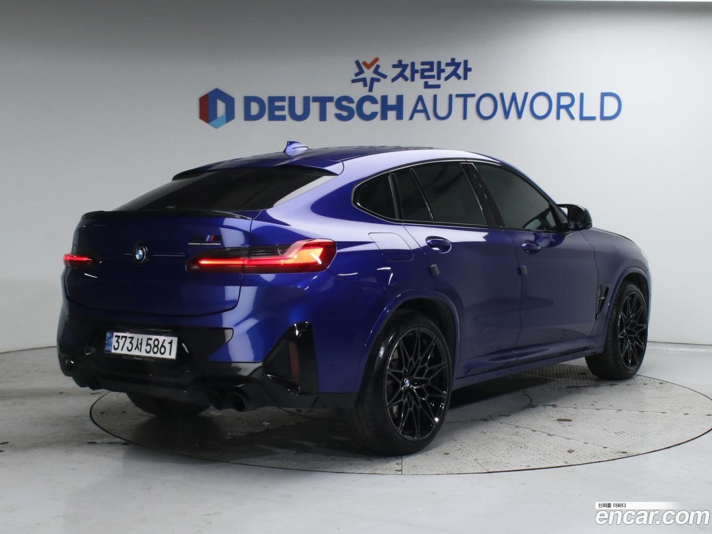 Main__Slider__Photo:X4M BMW 2024.5-1