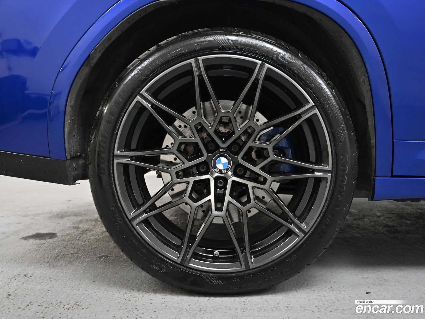 Main__Slider__Photo:X4M BMW 2024.5-4