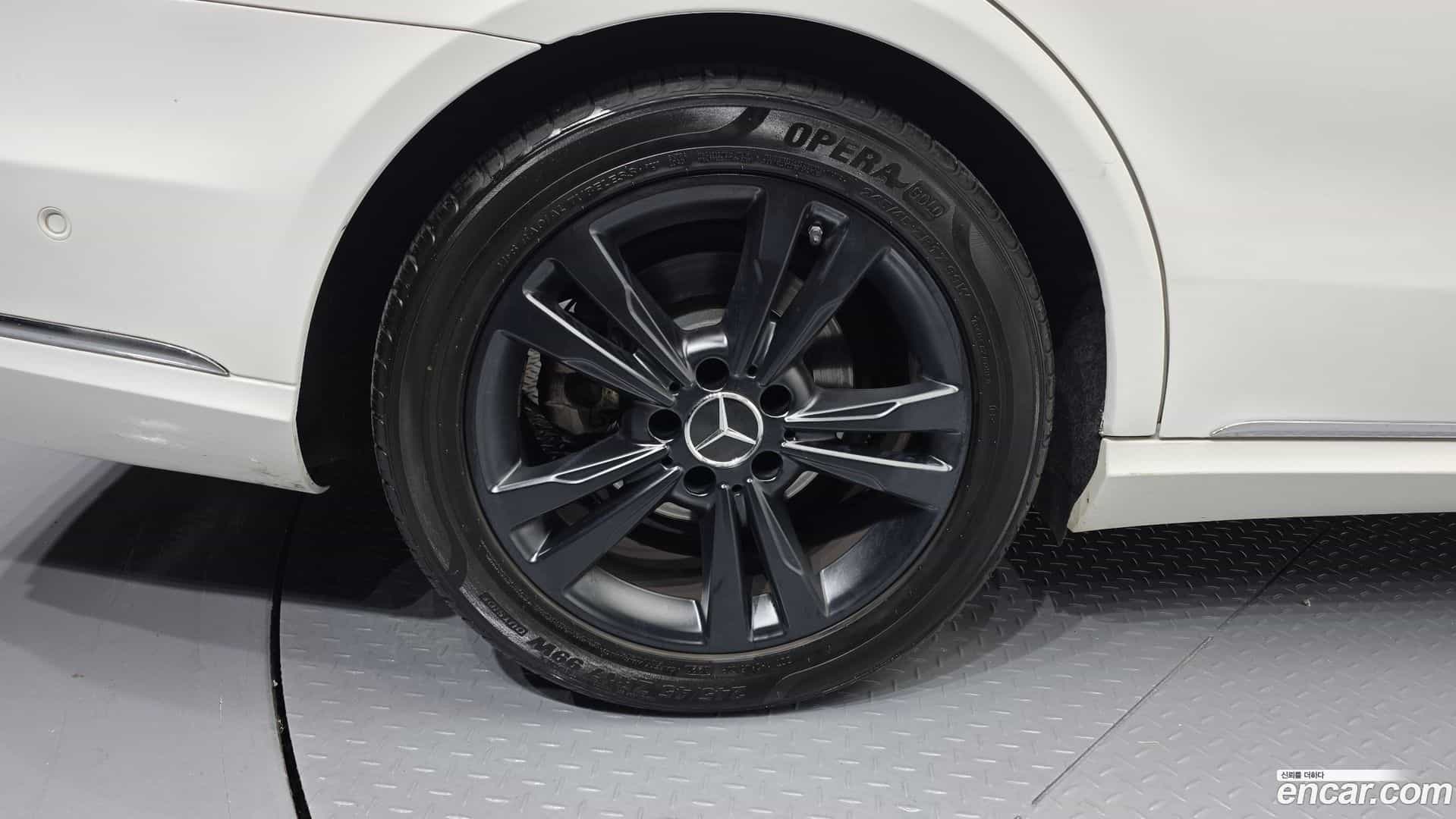E-Class Mercedes-Benz 2015.1-OUTER-005