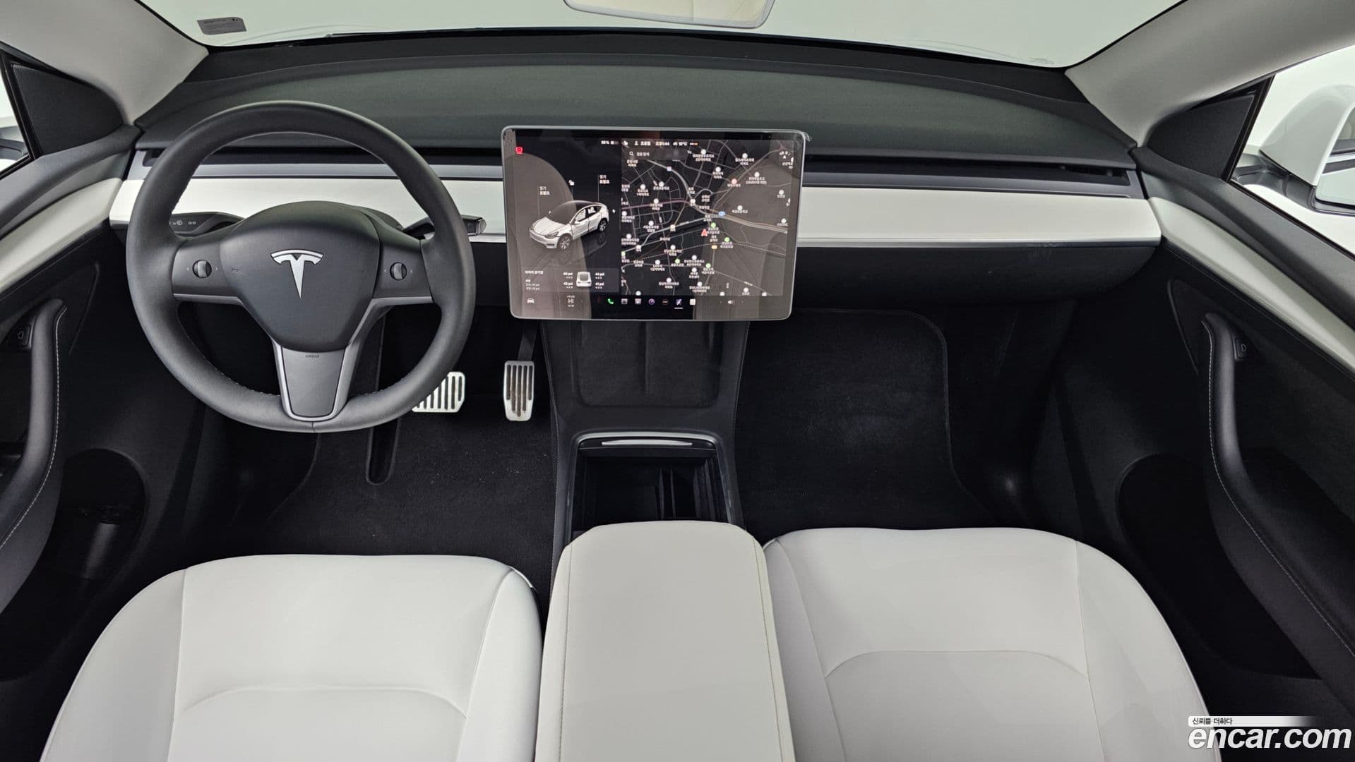 Main__Slider__Photo:Model Y Tesla 2024.2-6