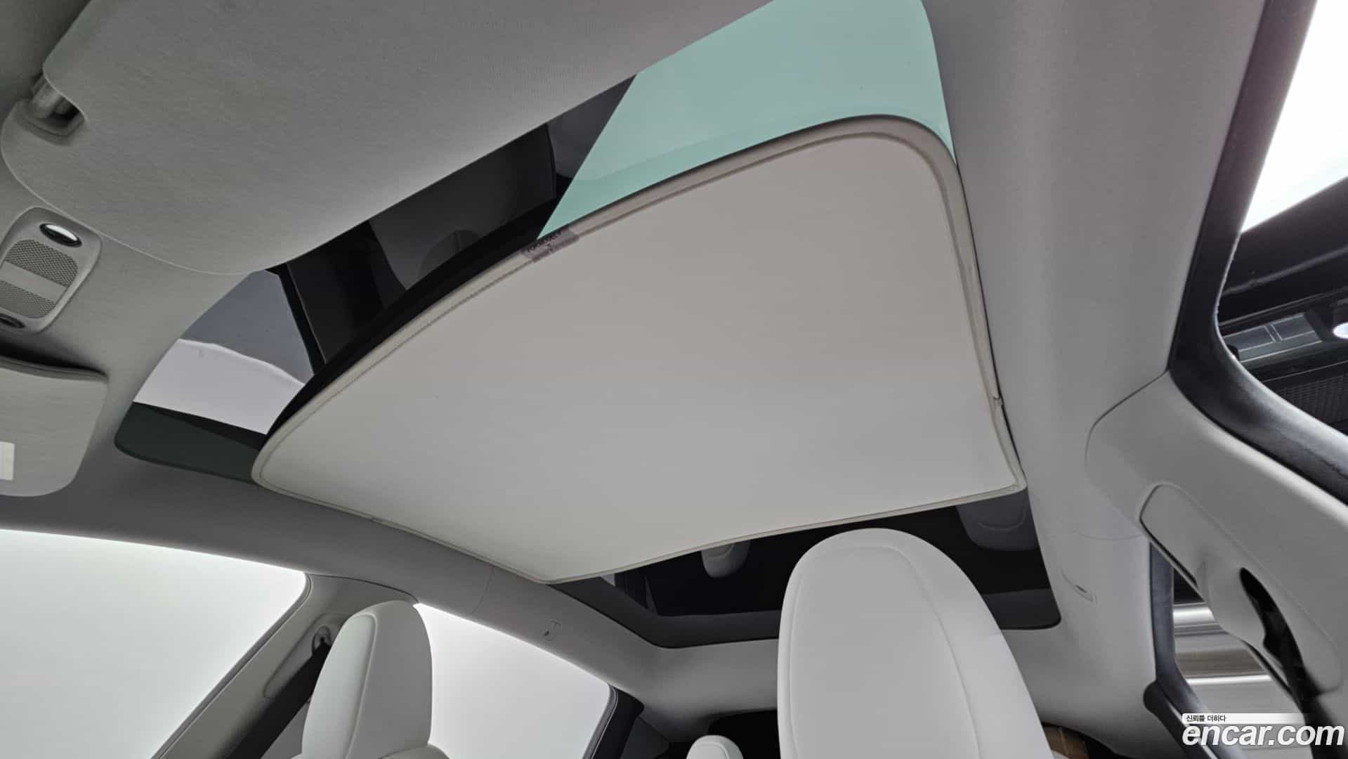 Model Y Tesla 2024.2-OPTION-023