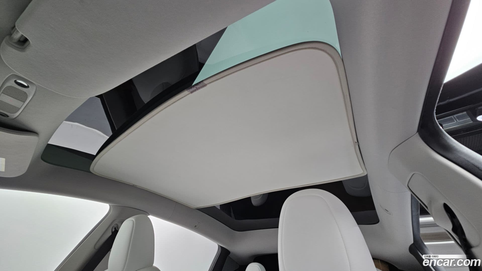 Main__Slider__Photo:Model Y Tesla 2024.2-18