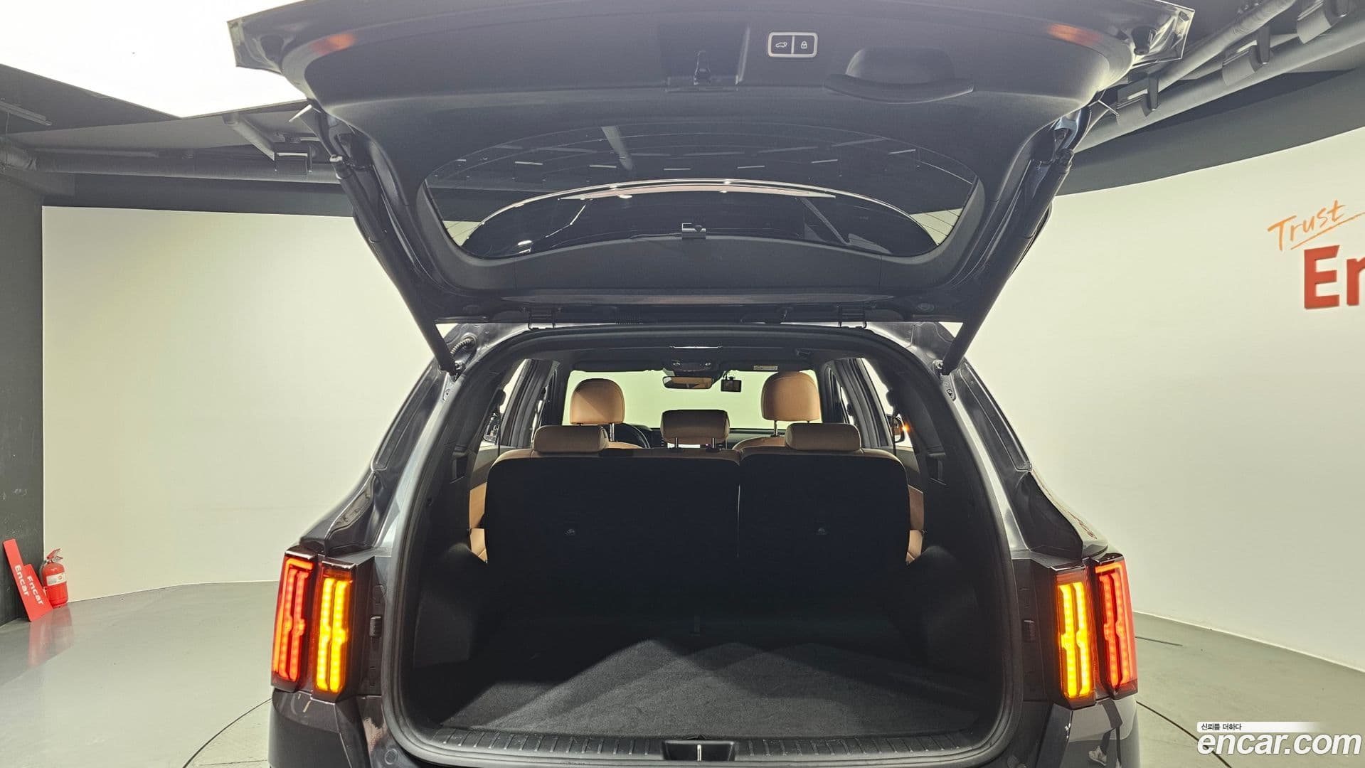 Main__Slider__Photo:Sorento Kia 2022.1-19