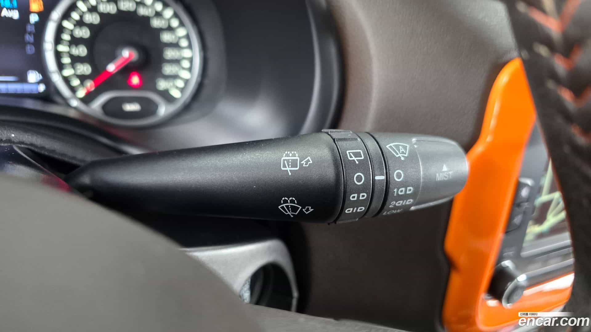 Renegade Jeep 2016.11-OPTION-023