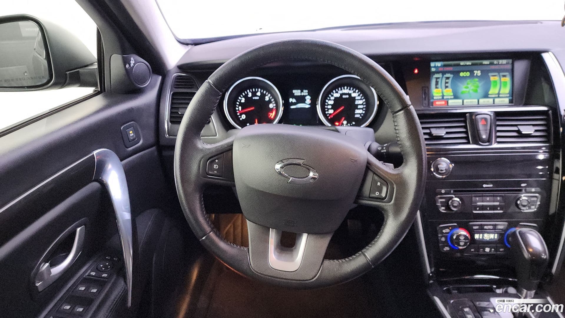 Main__Slider__Photo:SM7 Renault-KoreaSamsung 2015.7-12