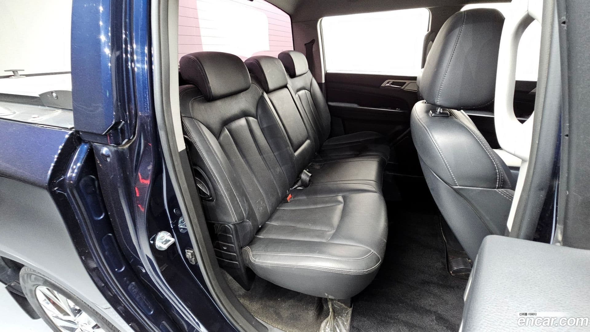 Main__Slider__Photo:Rexton KG_Mobility_Ssangyong 2018.11-11