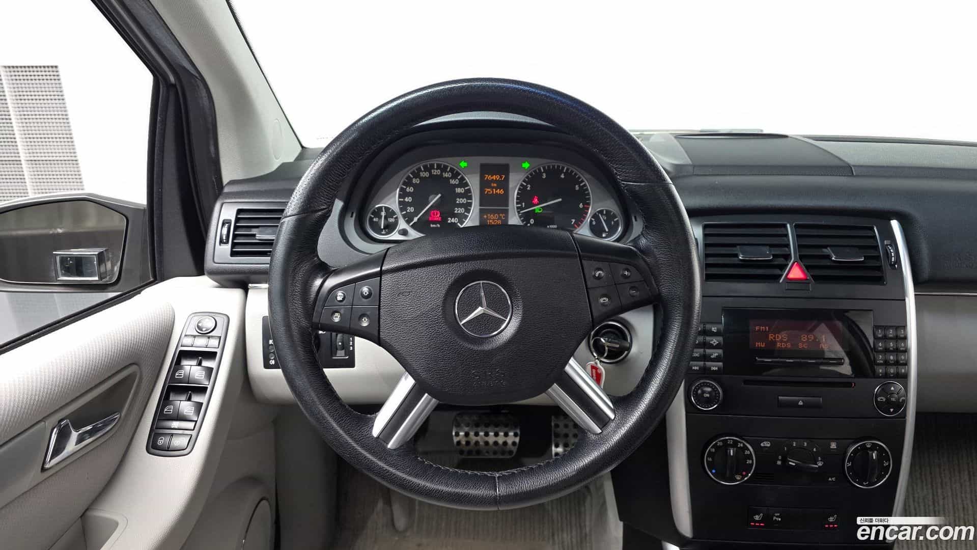 B-Class Mercedes-Benz 2007.3-OPTION-017