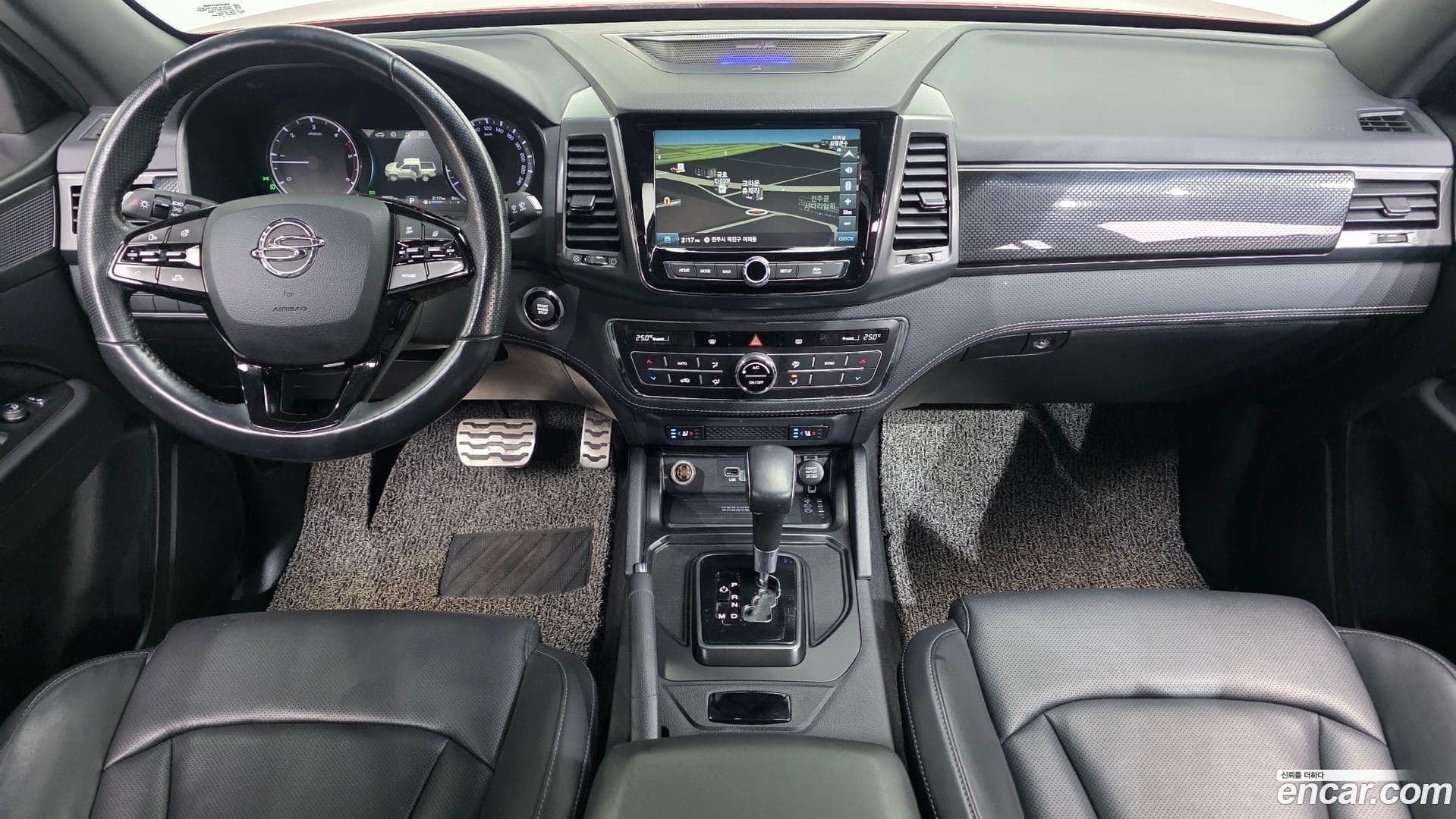 Main__Slider__Photo:Rexton KG_Mobility_Ssangyong 2021.5-6