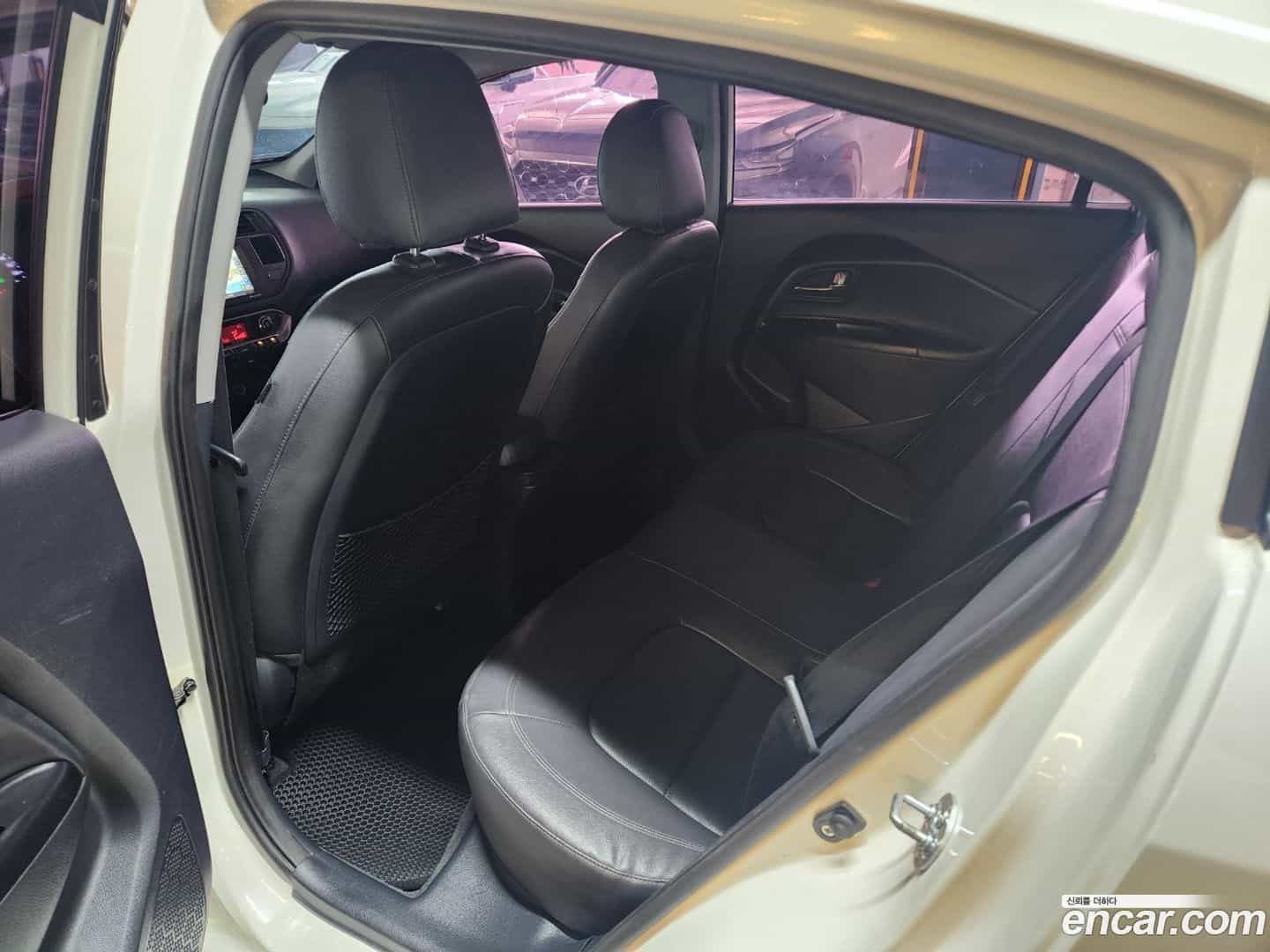 pride Kia 2012.7-OUTER-005