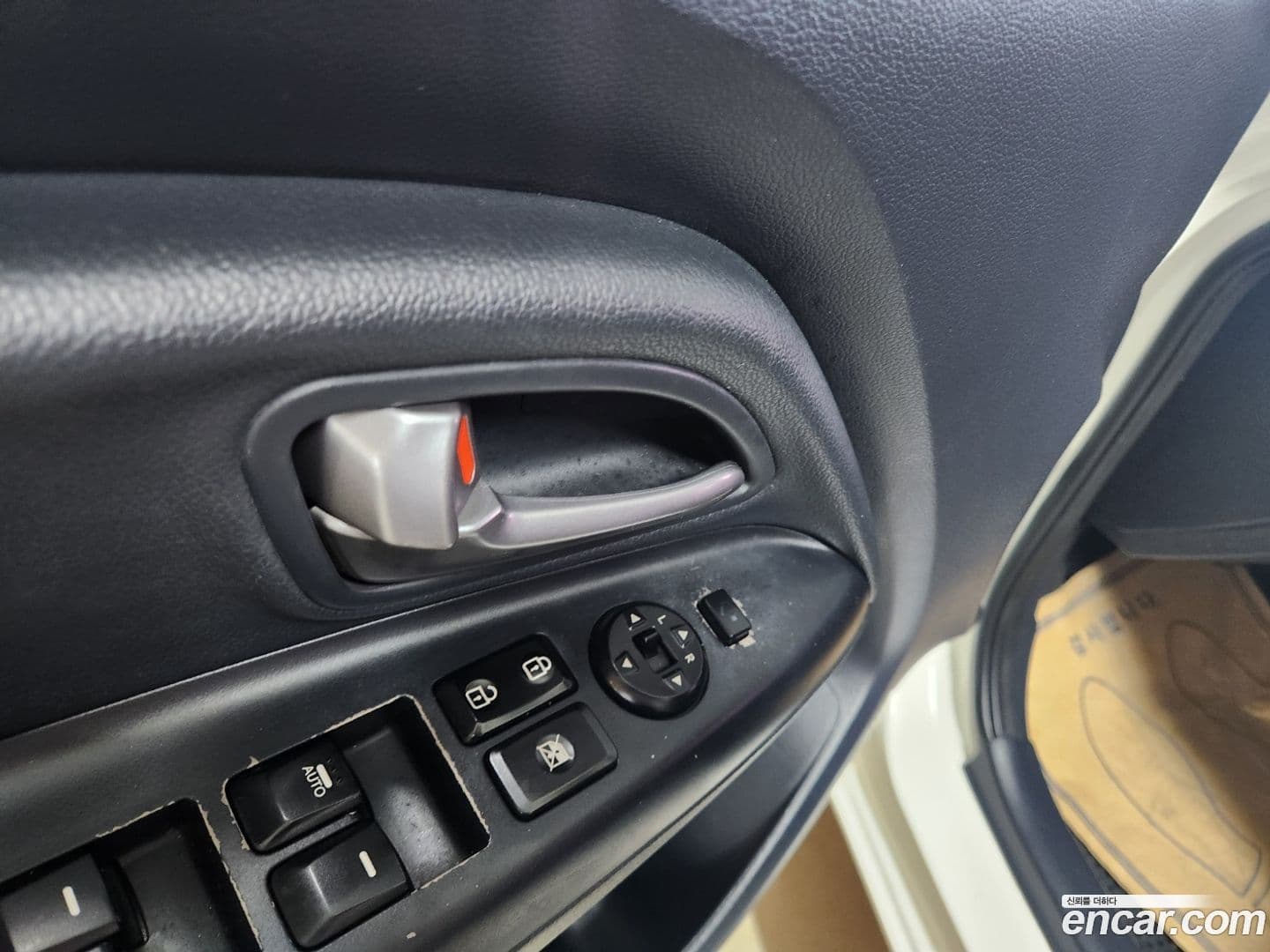 Main__Slider__Photo:pride Kia 2012.7-10