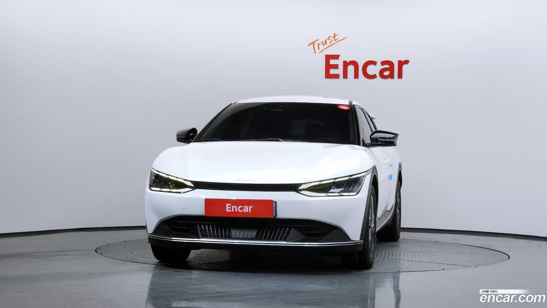 EV6 Kia 2021.10-OUTER-003