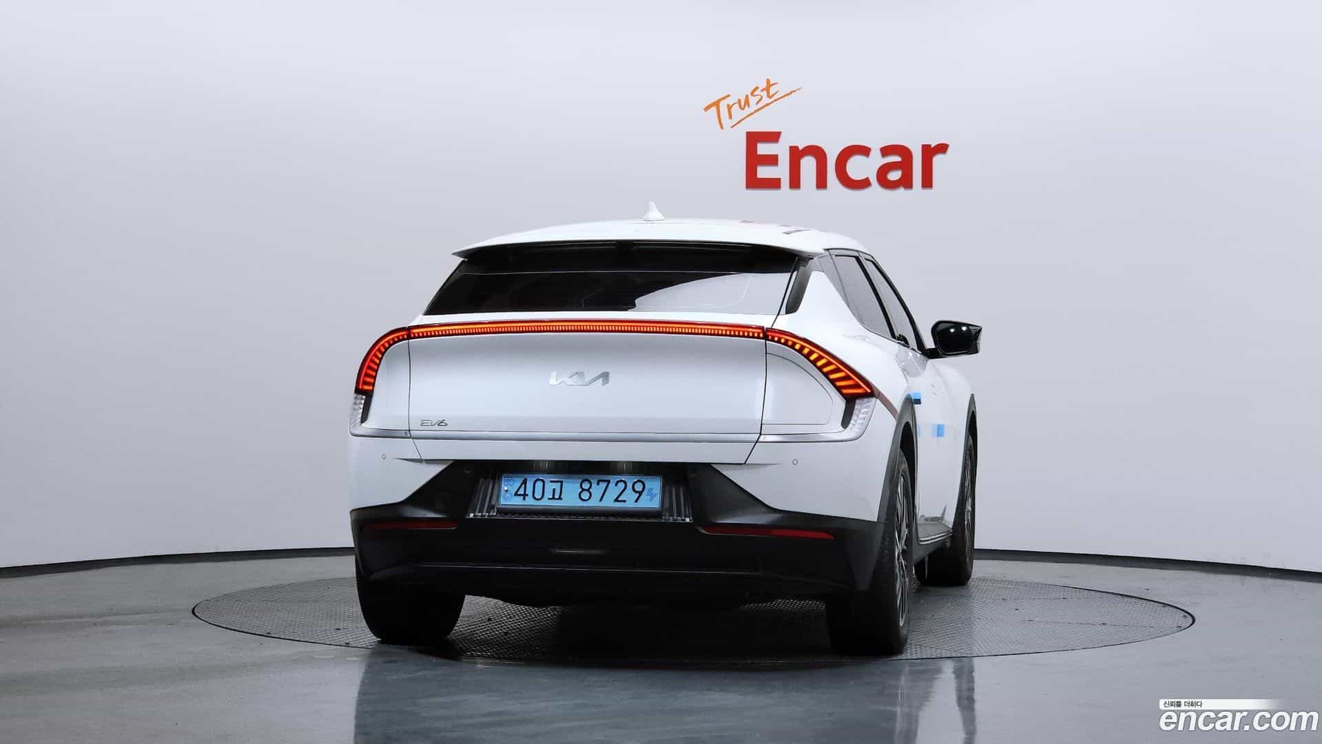 EV6 Kia 2021.10-OUTER-004