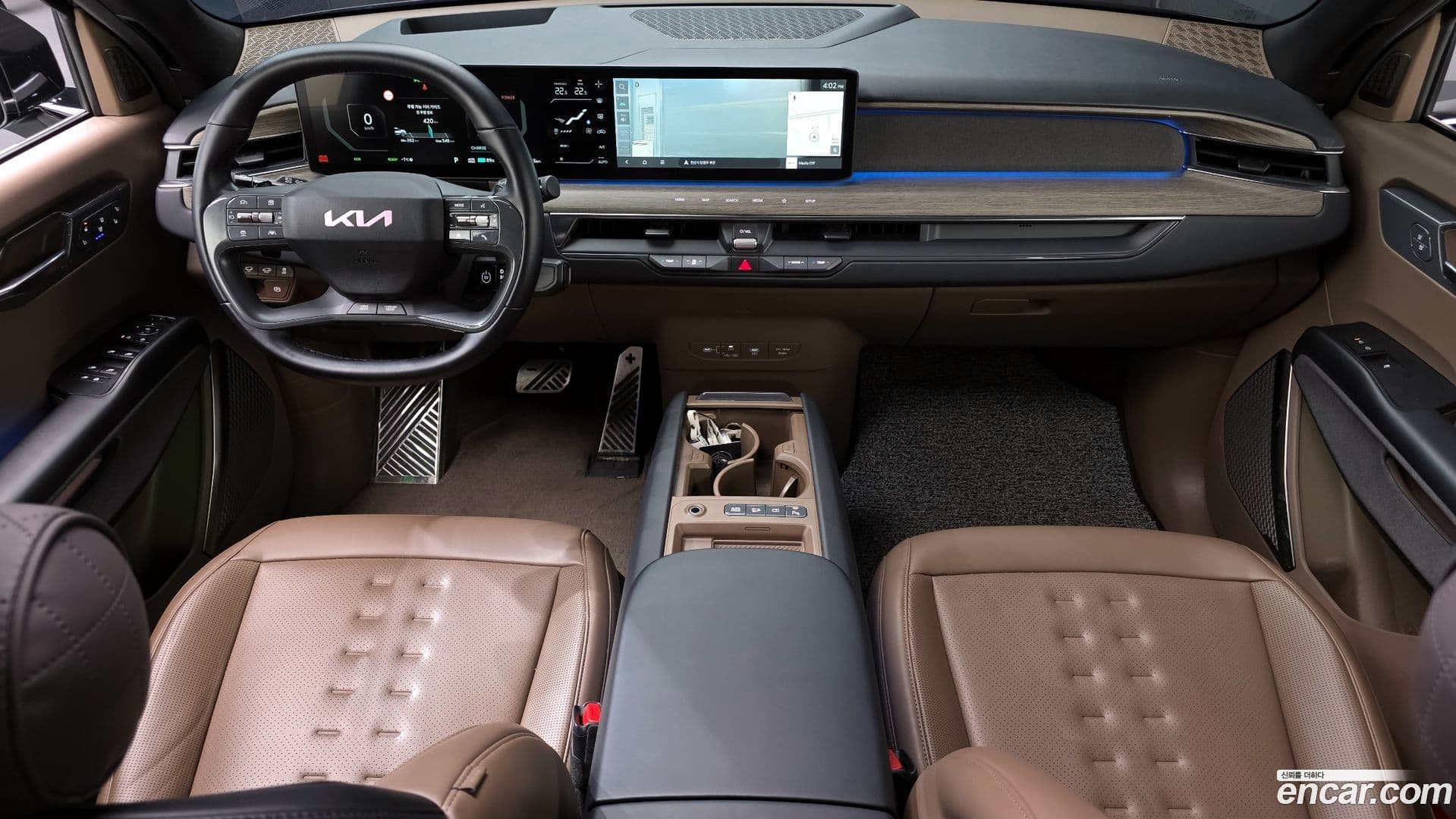 Main__Slider__Photo:EV9 Kia 2023.9-6