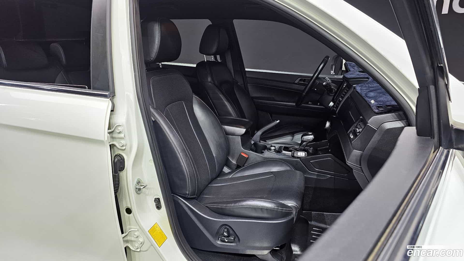 Rexton KG_Mobility_Ssangyong 2020.8-INNER-010