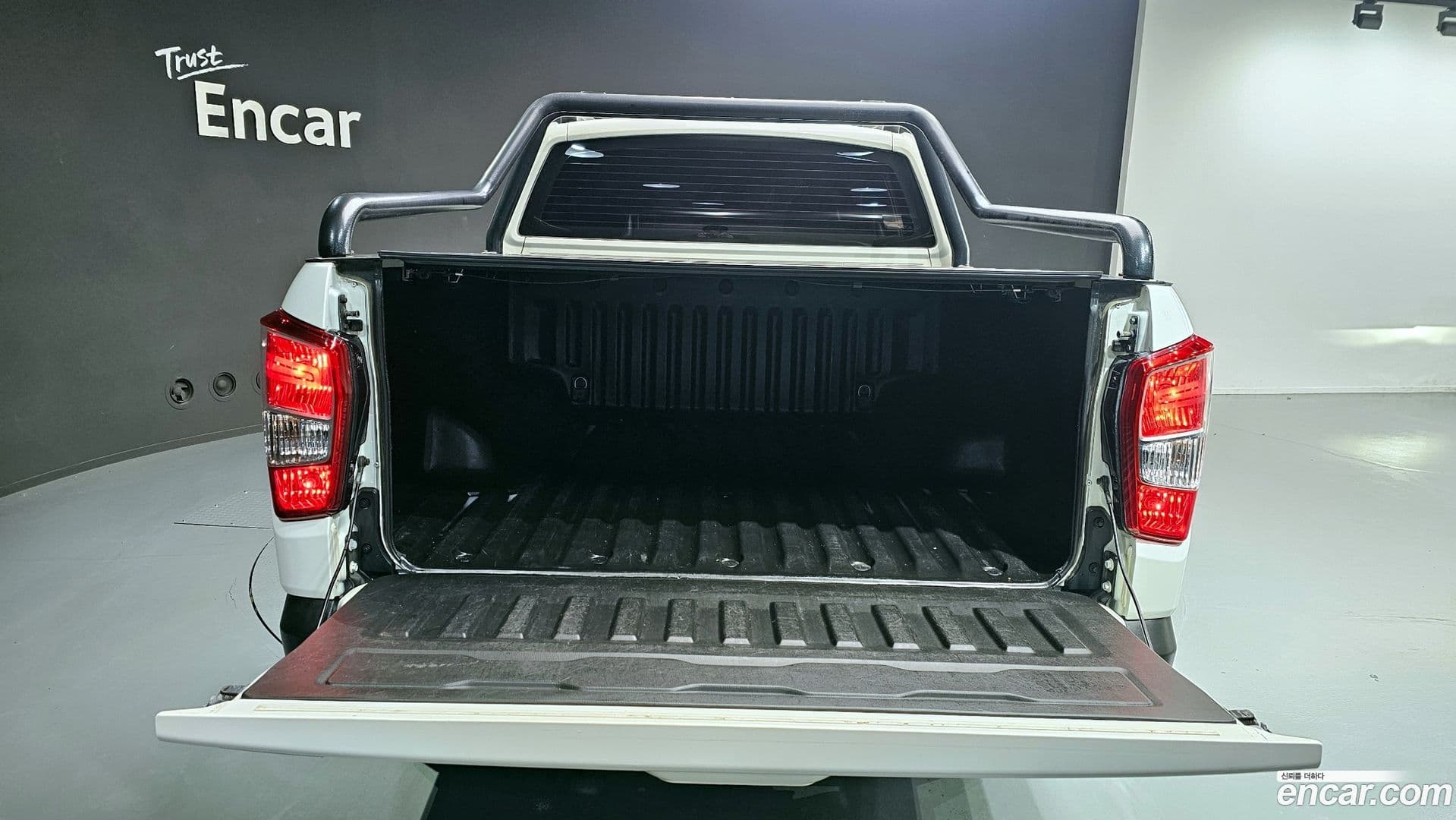 Main__Slider__Photo:Rexton KG_Mobility_Ssangyong 2020.8-12