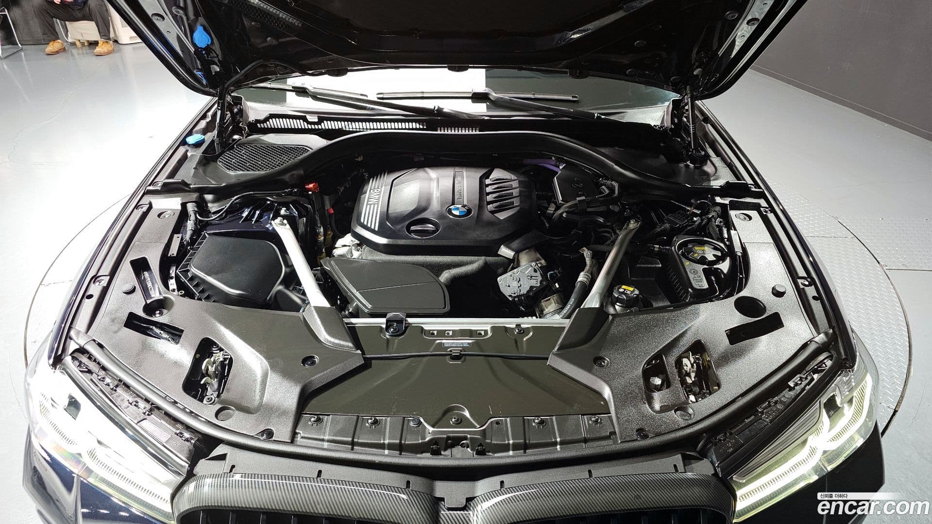 Main__Slider__Photo:5-Series BMW 2022.3-5