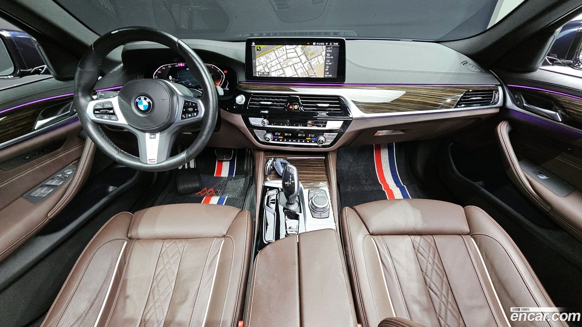 Main__Slider__Photo:5-Series BMW 2022.3-6