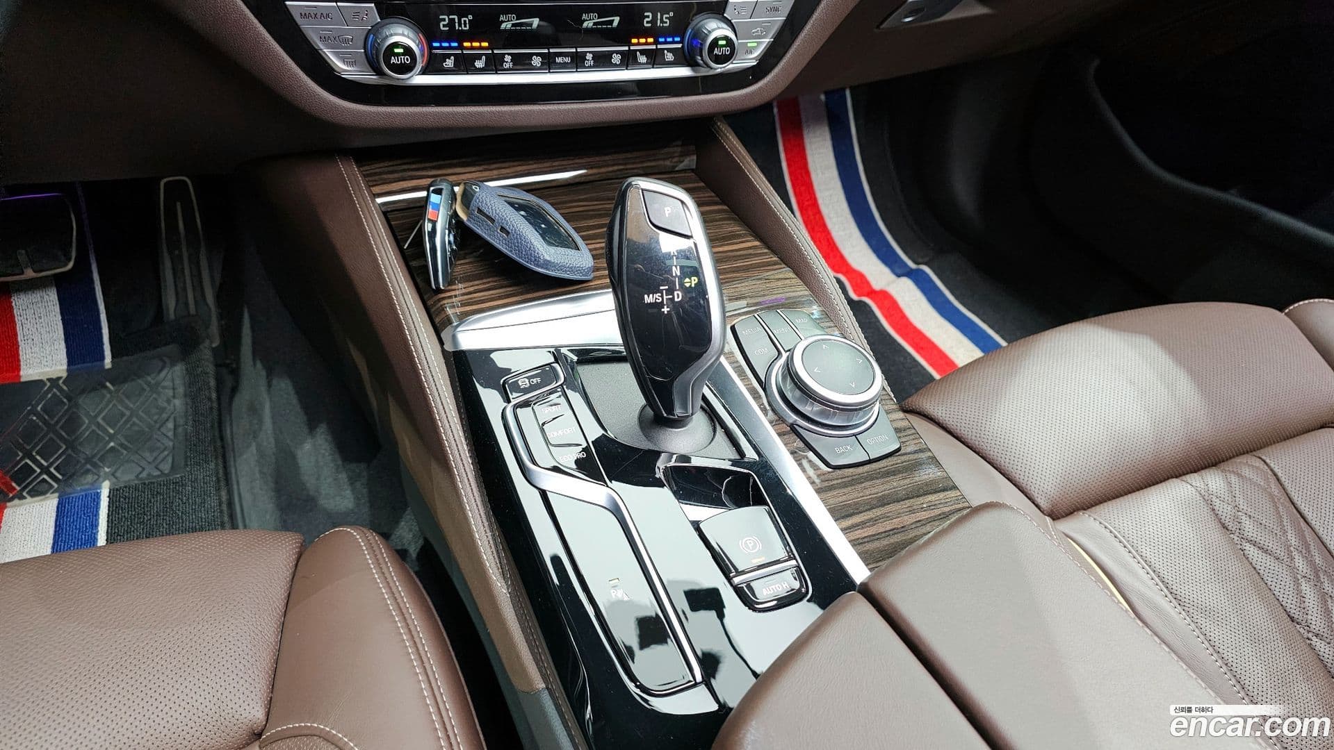 Main__Slider__Photo:5-Series BMW 2022.3-8