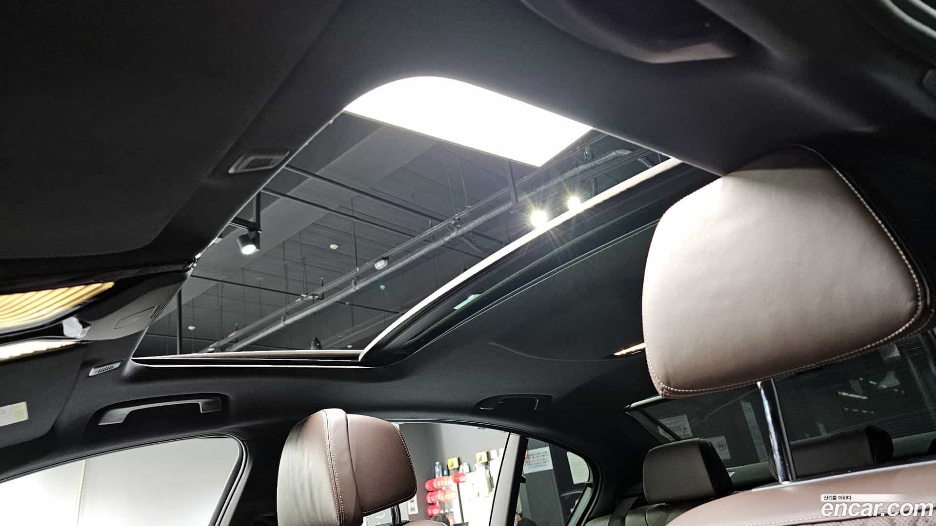 5-Series BMW 2022.3-OPTION-024