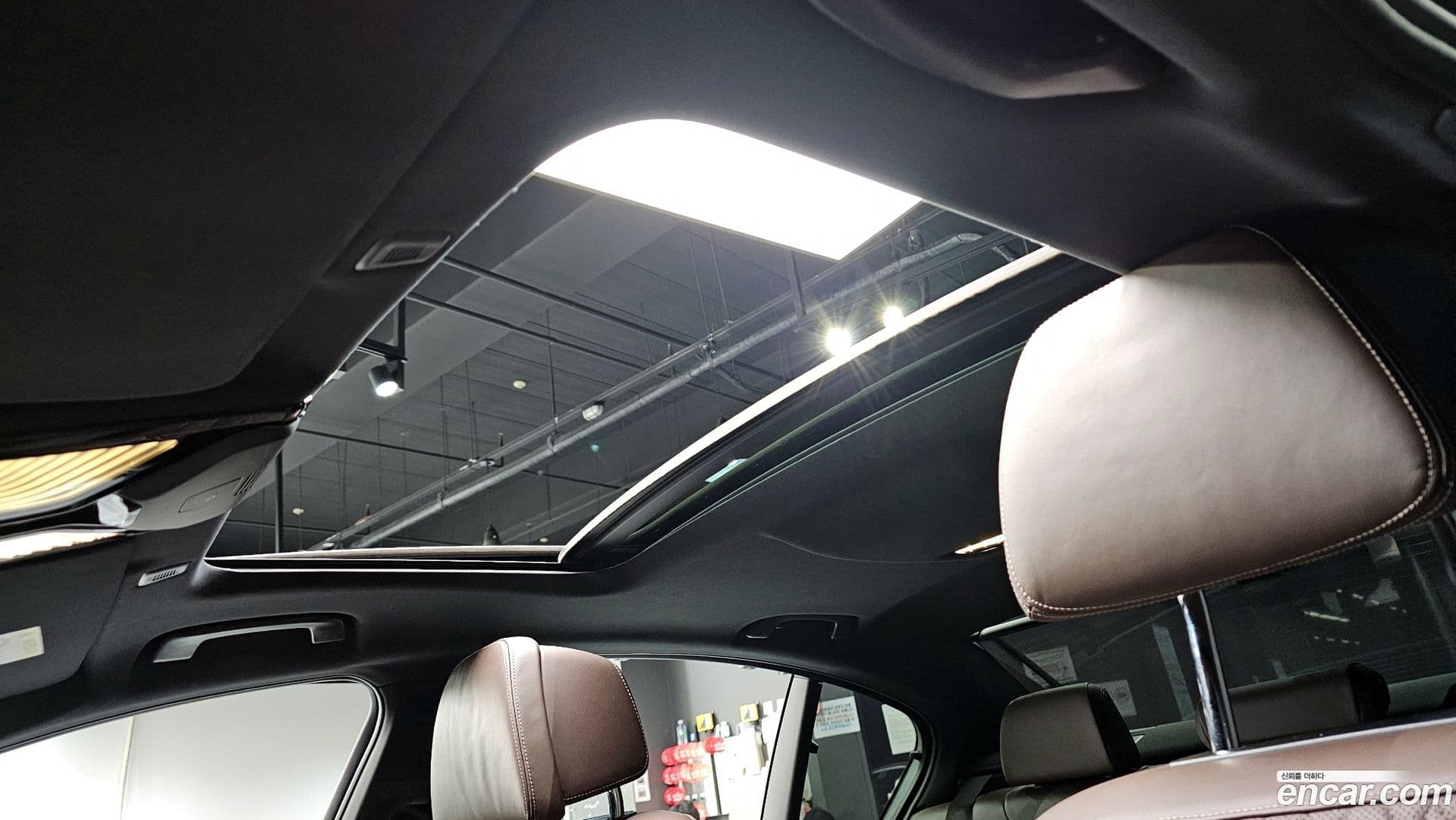 Main__Slider__Photo:5-Series BMW 2022.3-19