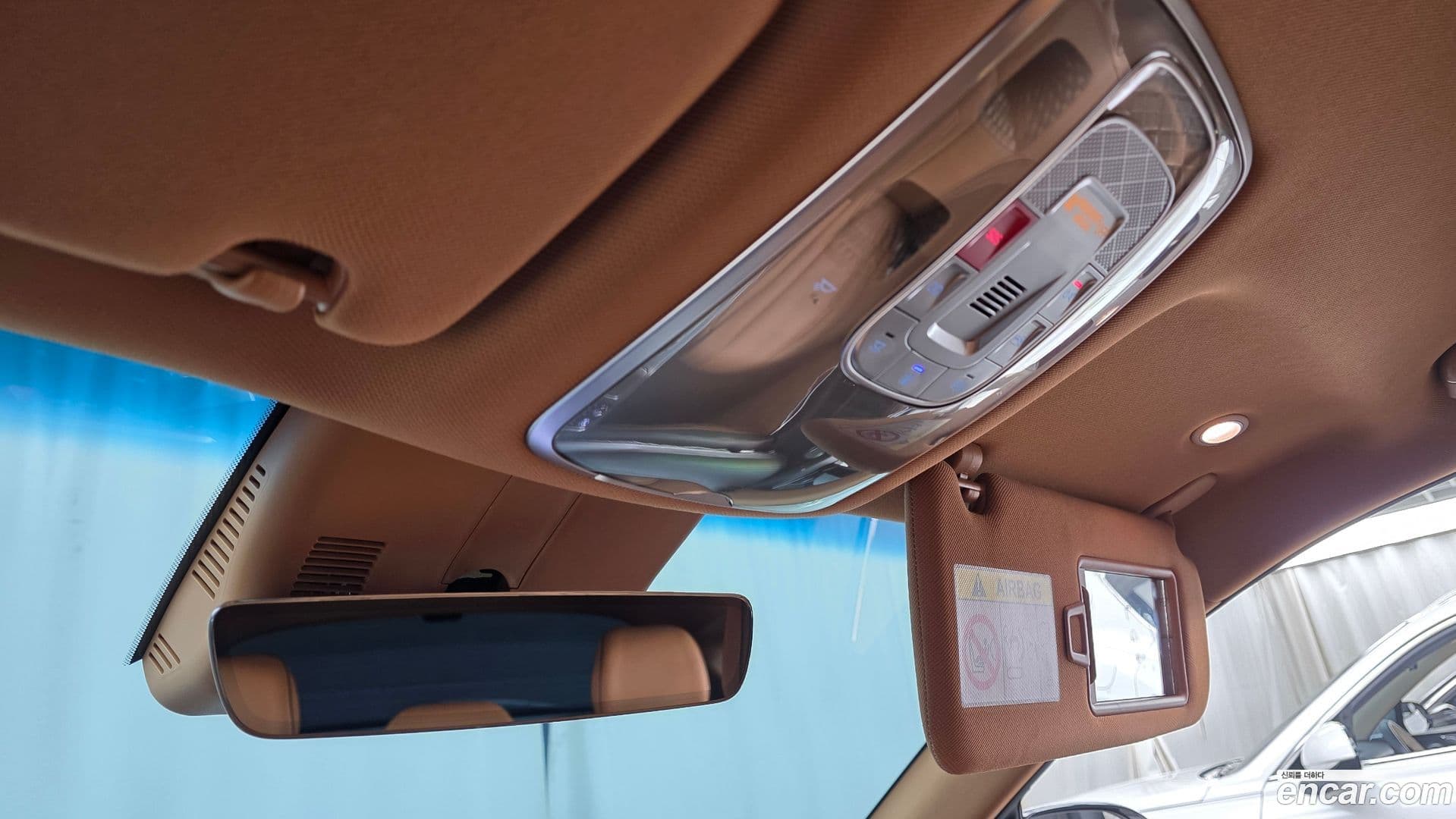 Main__Slider__Photo:GV80 Genesis 2024.0-16