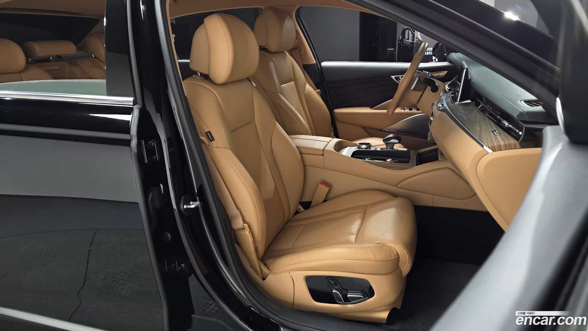 K9 Kia 2023.5-INNER-010