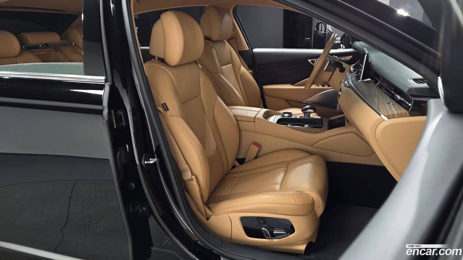 Main__Slider__Photo:K9 Kia 2023.5-9