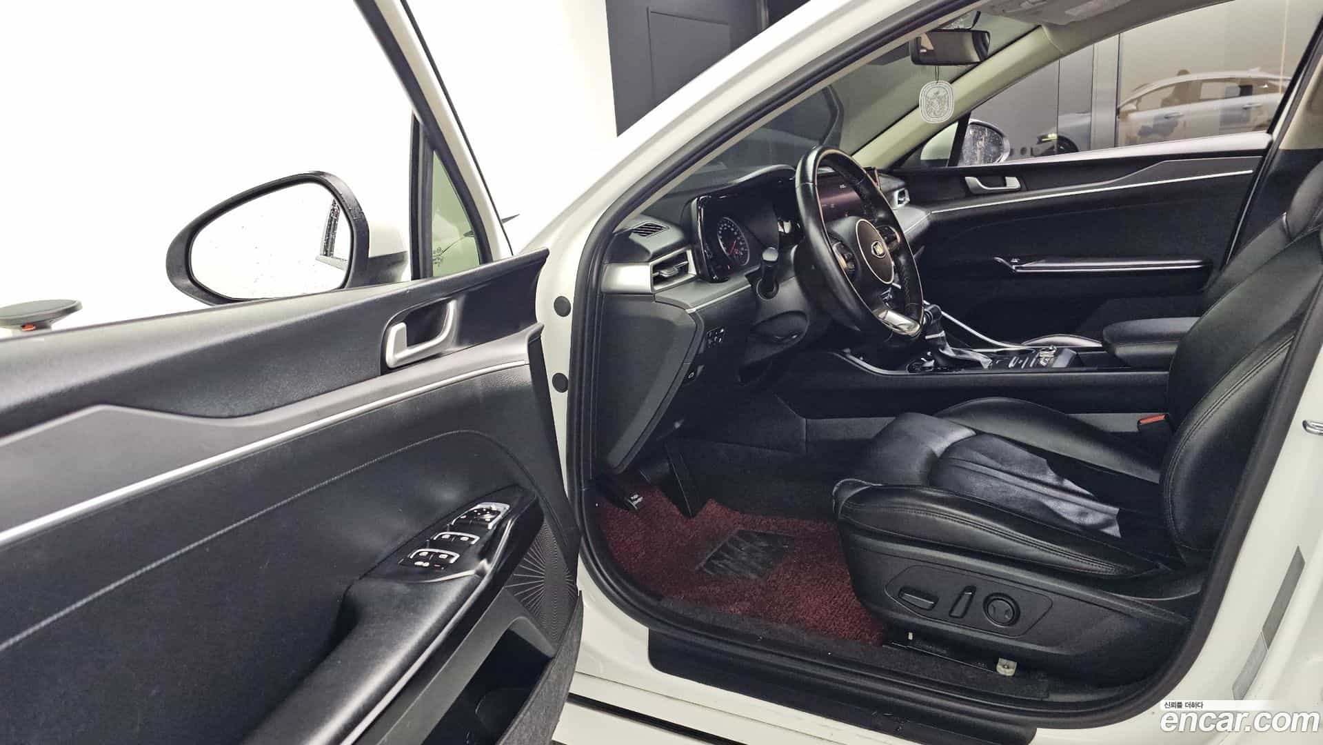 K5 Kia 2021.0-INNER-010