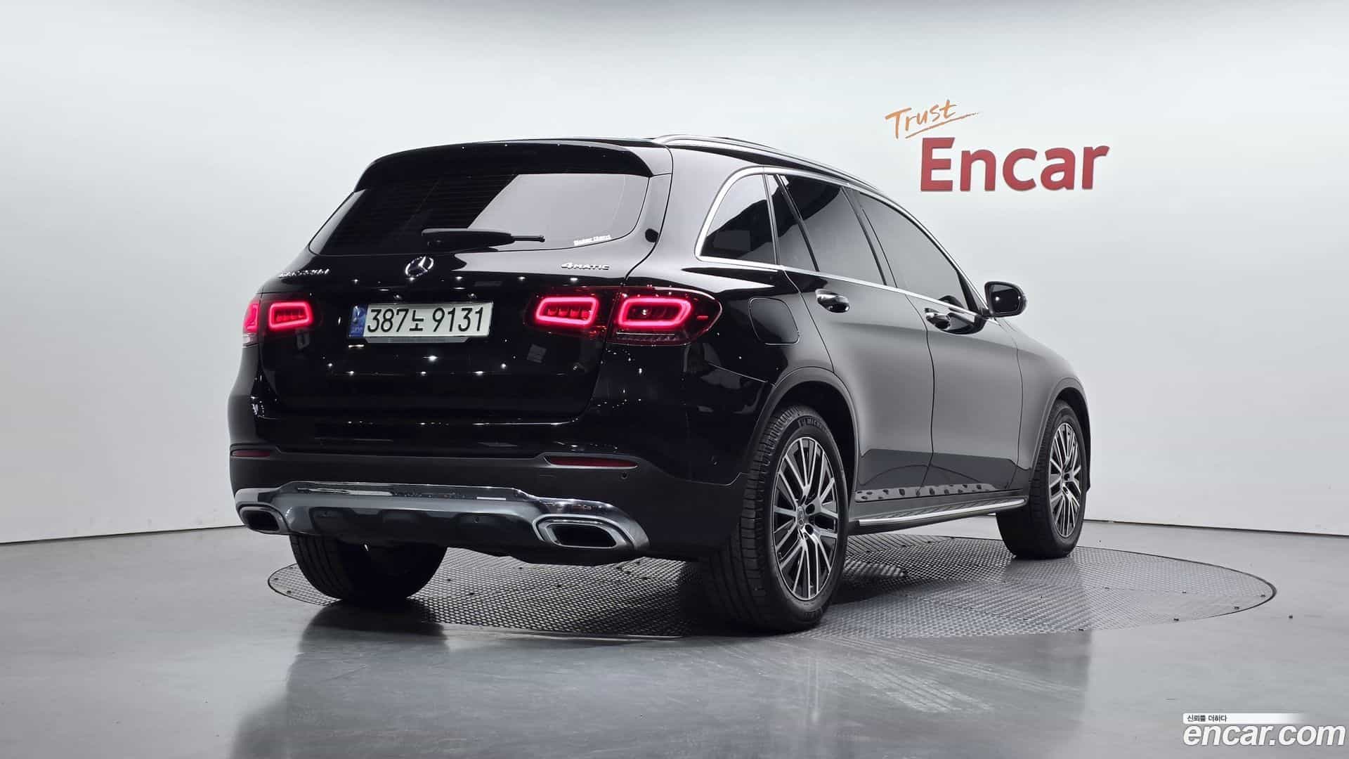 GLC-Class Mercedes-Benz 2021.3-OUTER-002