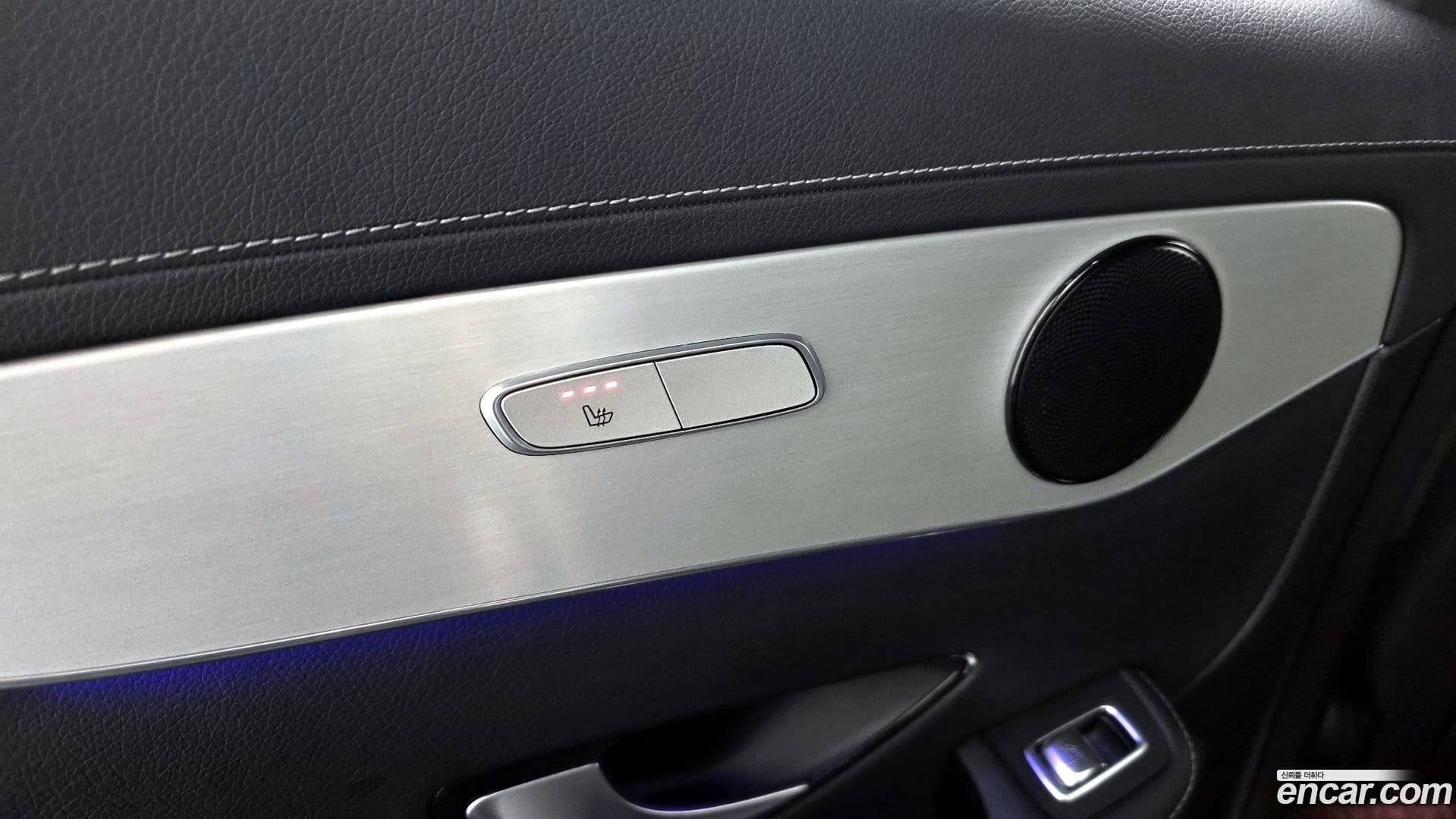 Main__Slider__Photo:GLC-Class Mercedes-Benz 2021.3-17