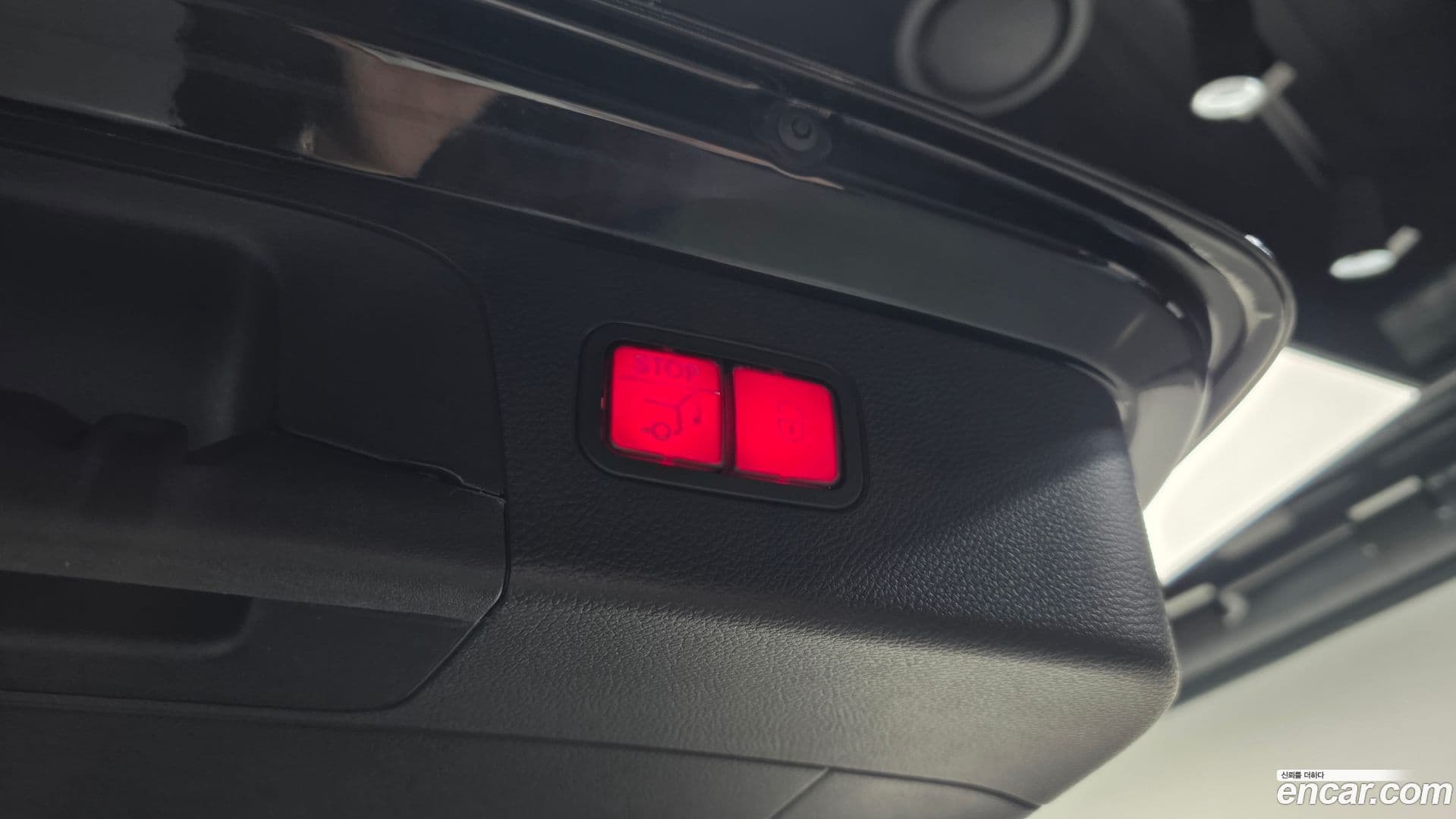 Main__Slider__Photo:GLC-Class Mercedes-Benz 2021.3-19