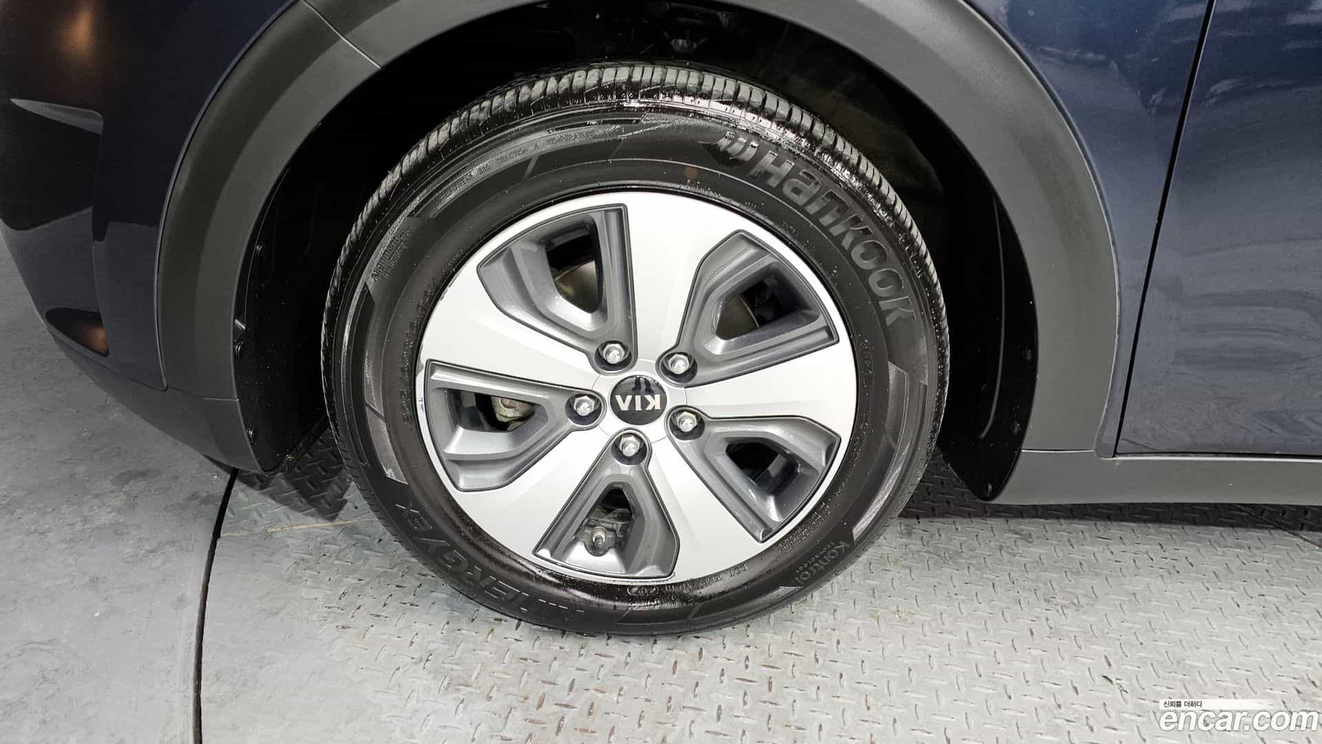 Niro Kia 2017.5-OUTER-005