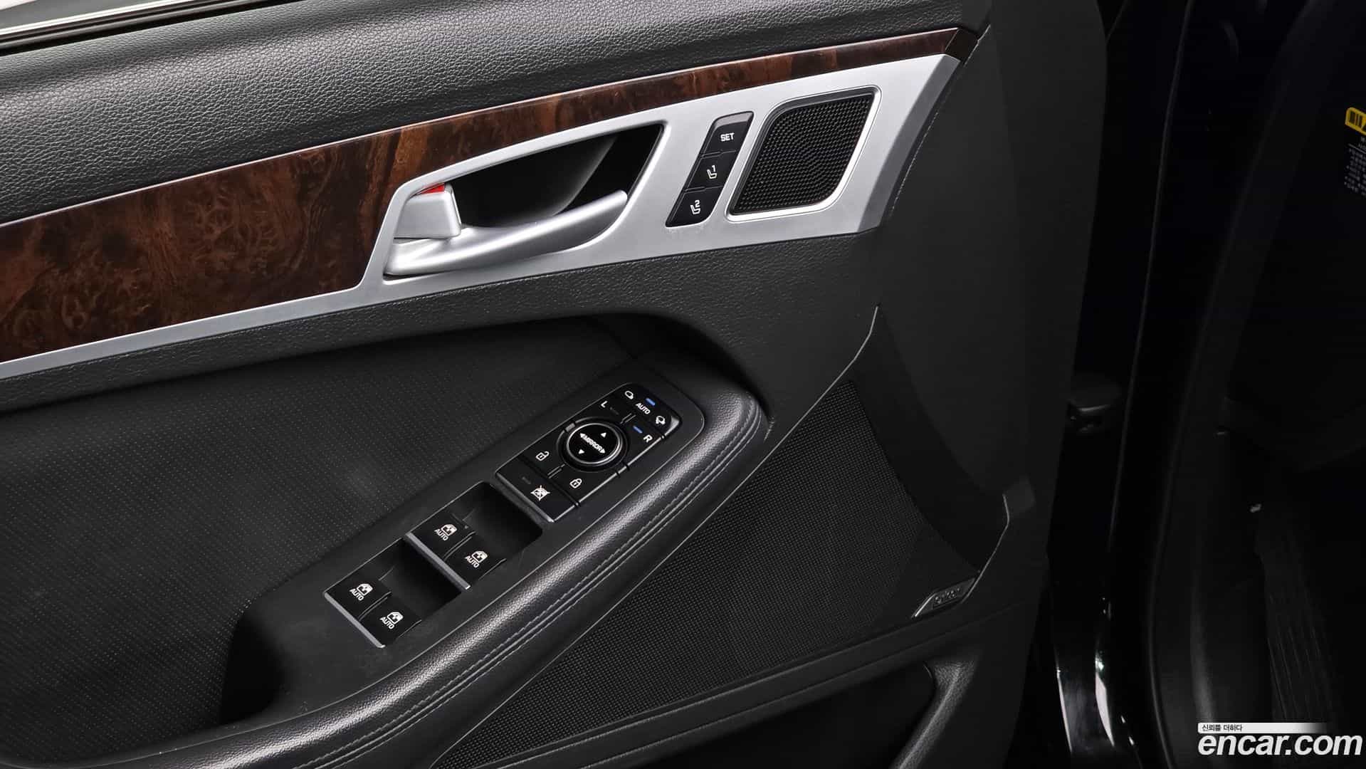 Genesis Hyundai 2014.2-OPTION-021