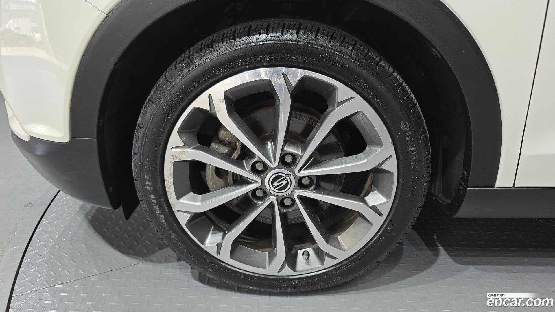 Main__Slider__Photo:TIBOLI KG_Mobility_Ssangyong 2017.2-4