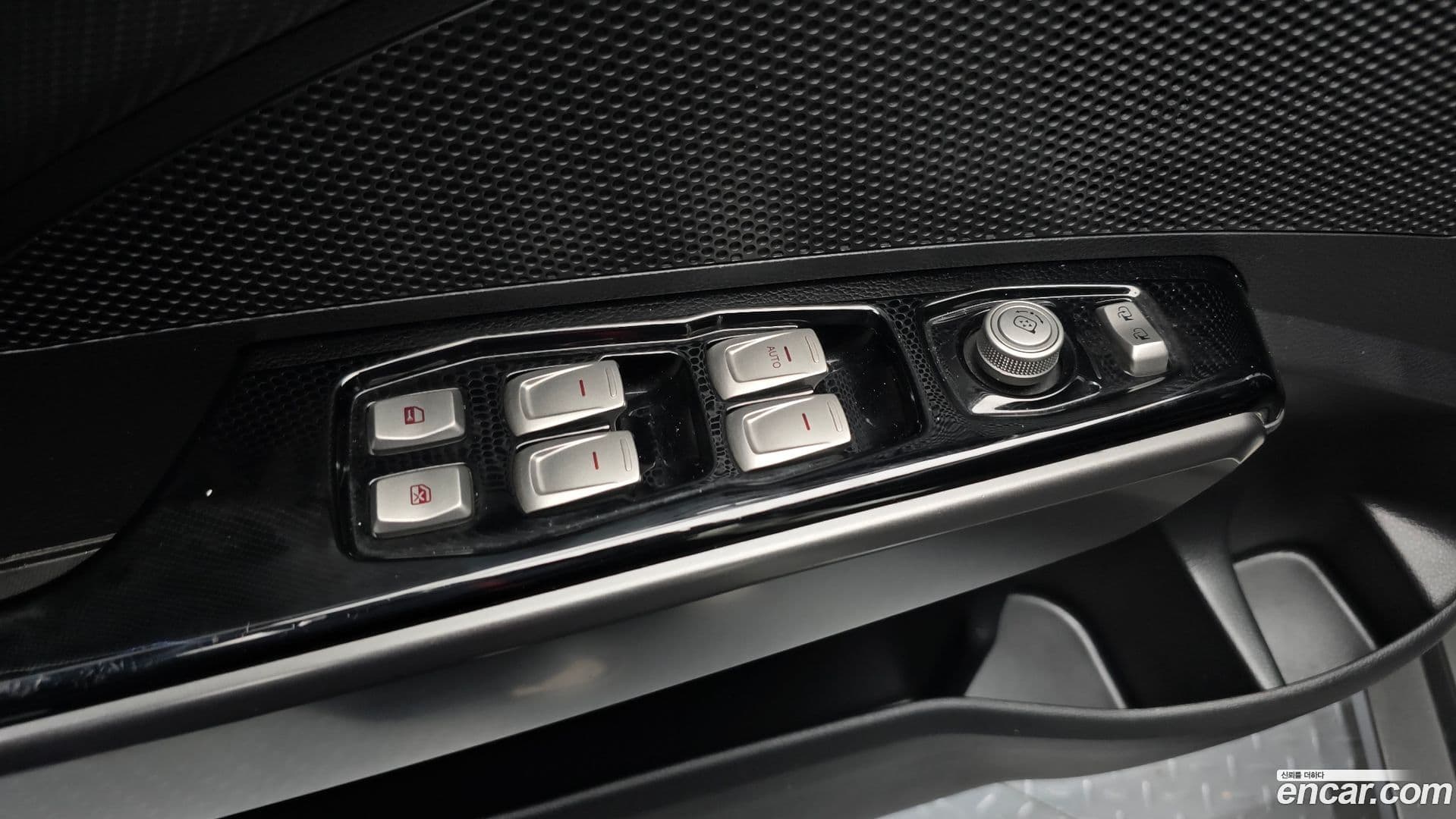 Main__Slider__Photo:TIBOLI KG_Mobility_Ssangyong 2017.2-18