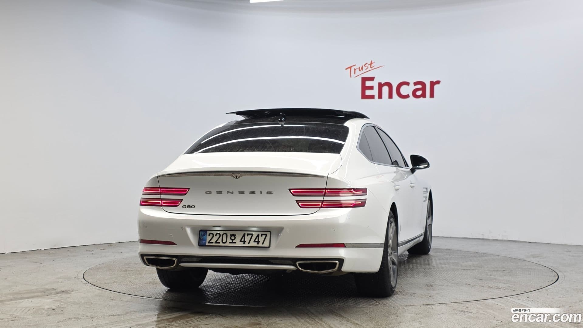 Main__Slider__Photo:G80 Genesis 2023.1-3