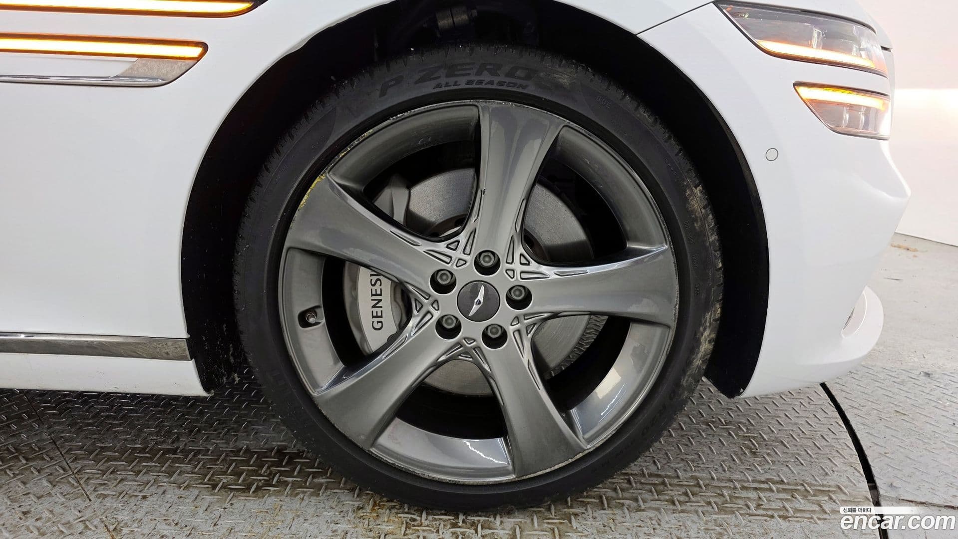 Main__Slider__Photo:G80 Genesis 2023.1-4