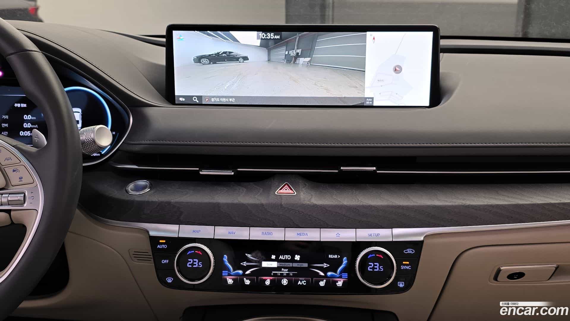 G80 Genesis 2023.1-OPTION-023