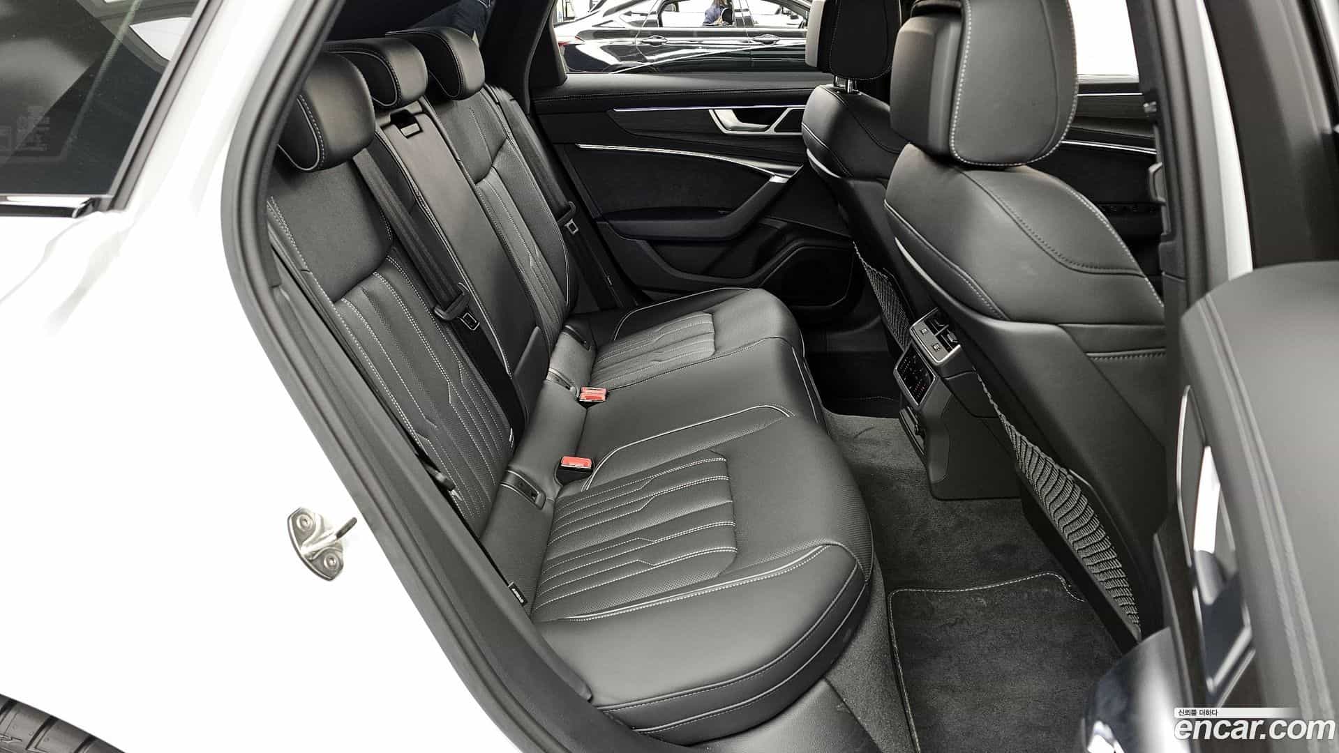 A6 Audi 2025.4-OPTION-016