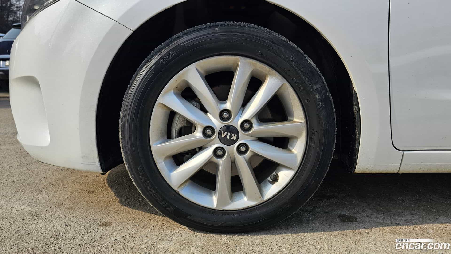 K3 Kia 2016.0-OUTER-005